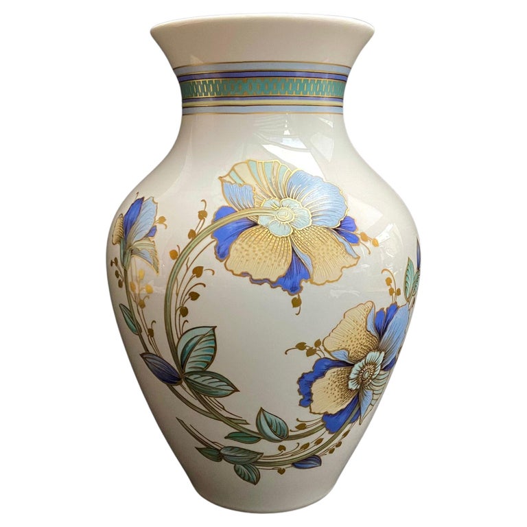Vase aus Kaiser-Porzellan Desiree-Serie Deutschland, 1970er Jahre im Angebot bei 1stDibs Deutschland