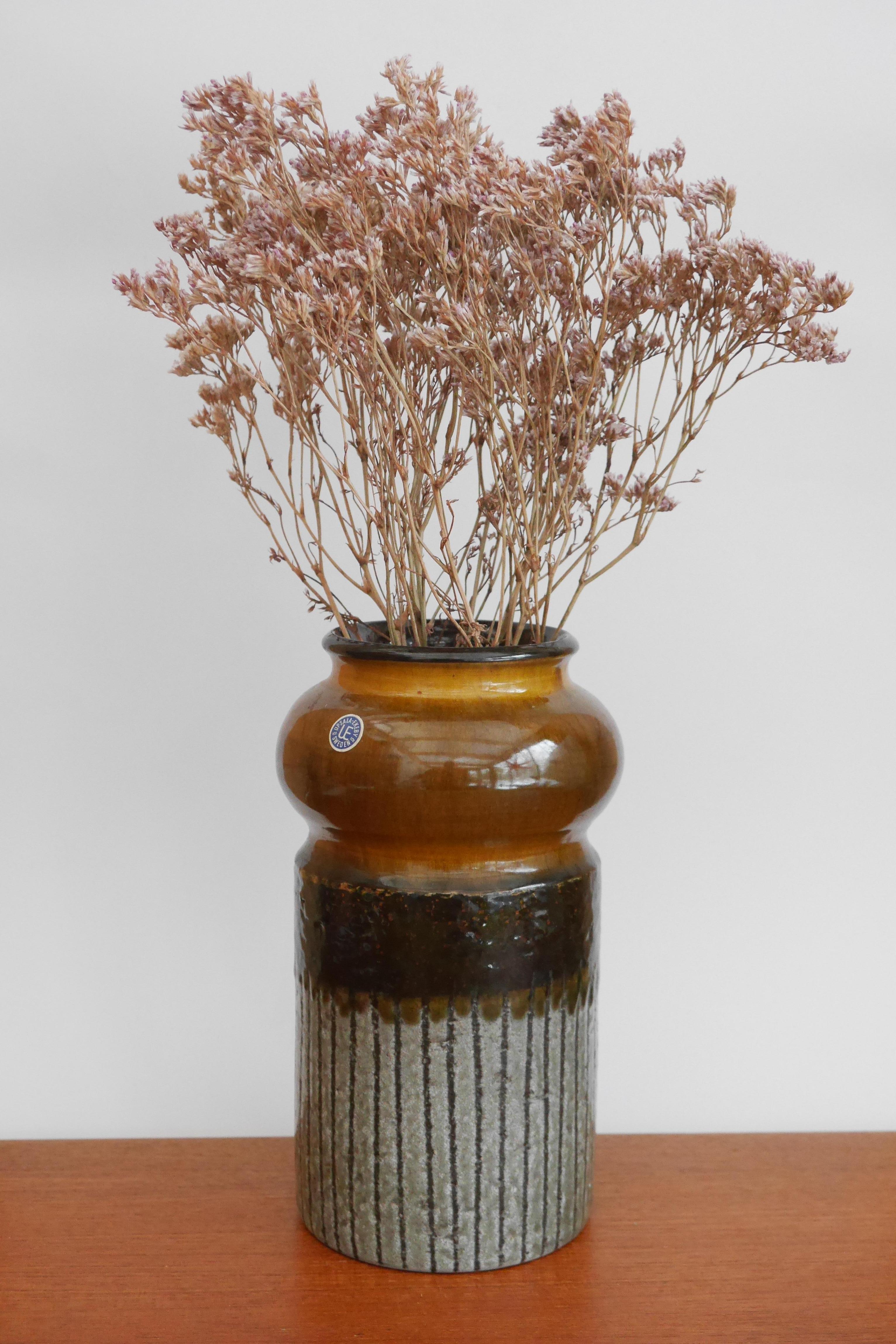 Mid-20th Century Vase by Mari Simmulson for Upsala Ekeby, Sweden, 1960s