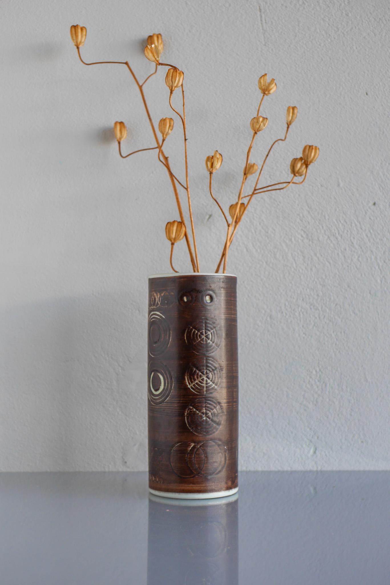 Vase by Olle Alberius from the 'Sarek' Series for Rörstrand, Sweden. For Sale 7