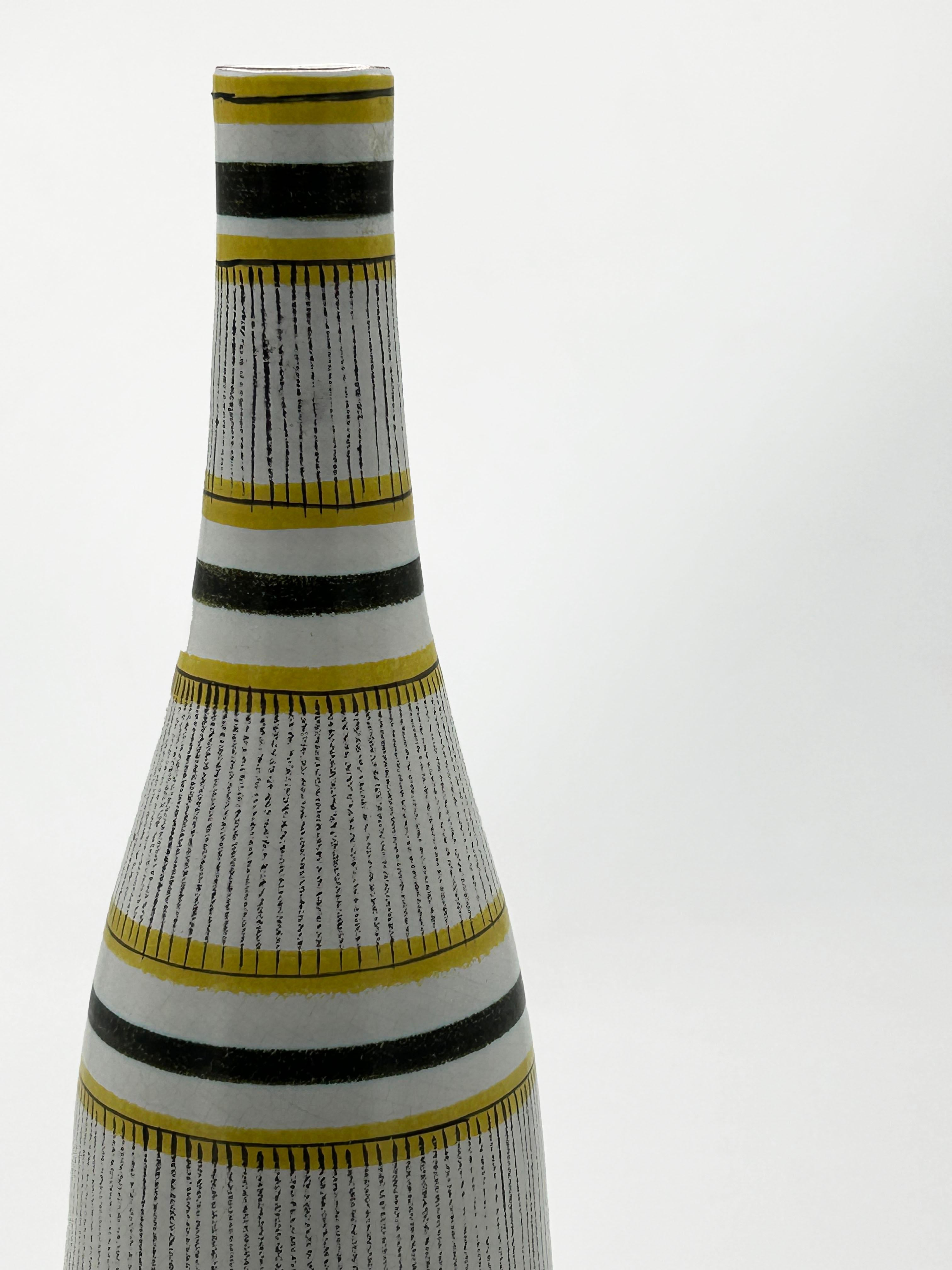 Fatto a mano Vaso di Stig Lindberg per Gustavsberg, Svezia in vendita