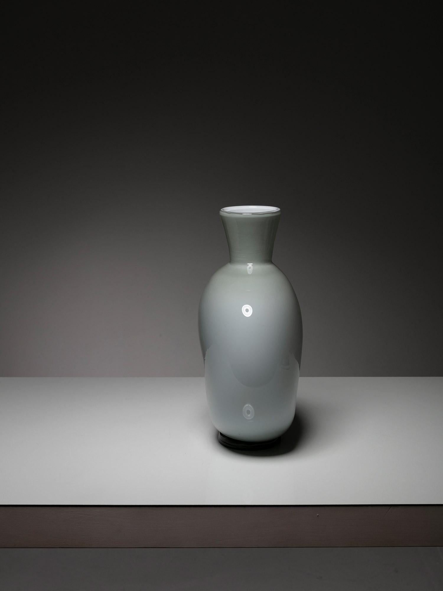 Vase by Tomaso Buzzi for Venini, Italy, 1985 In Good Condition For Sale In Milan, IT