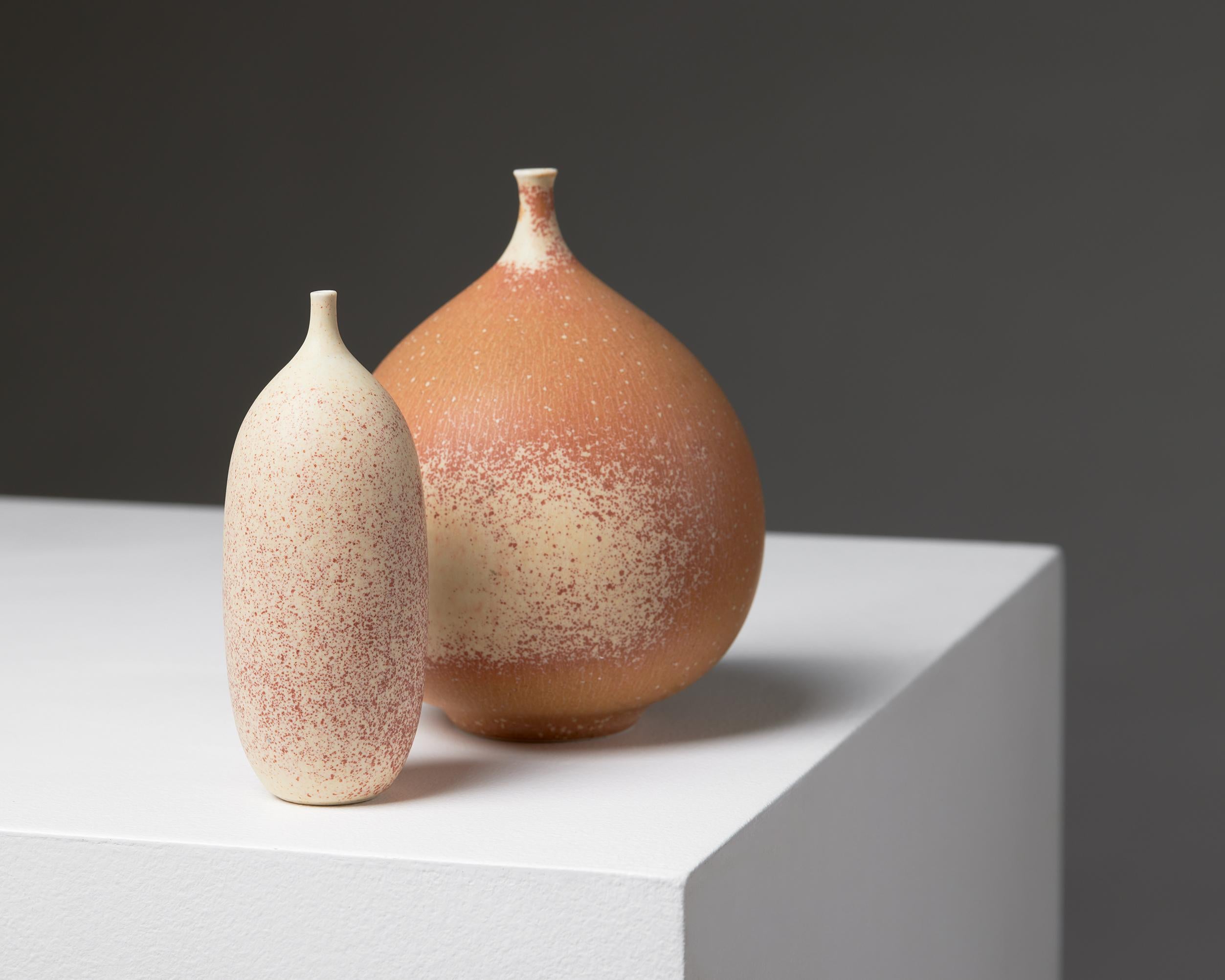 Vase by Vivi Calissendorff, Sweden, 1970s, Apricot, Terra Cotta, Stonware, Tan For Sale 1