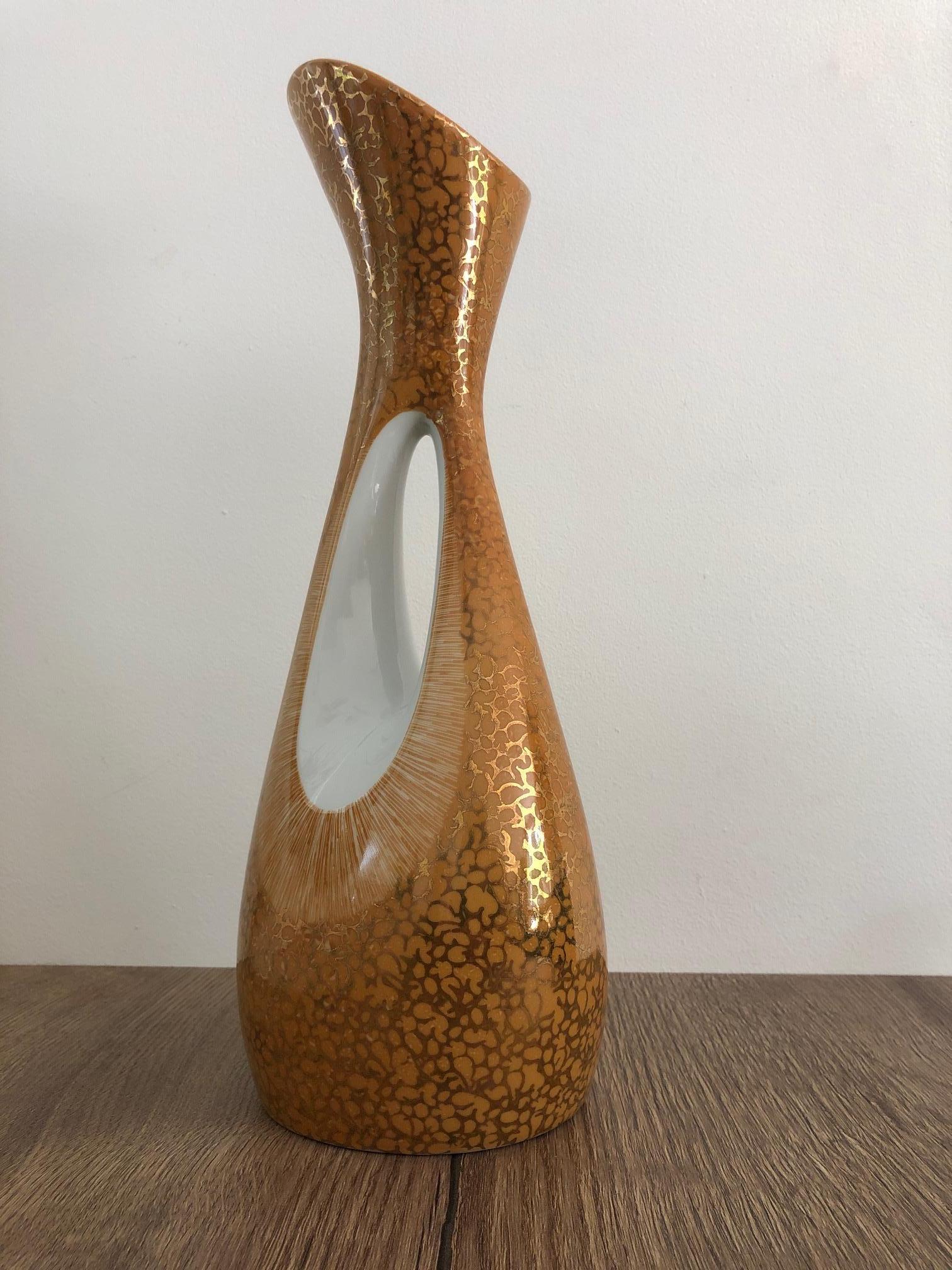 Mid-Century Modern Vase by Zbigniewa Śliwowska-wawrzyniak for Ćmielów, 1960s For Sale
