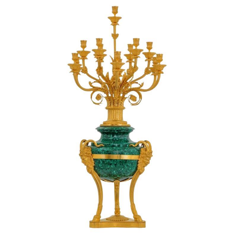 Candélabre avec 13 bras de lumière