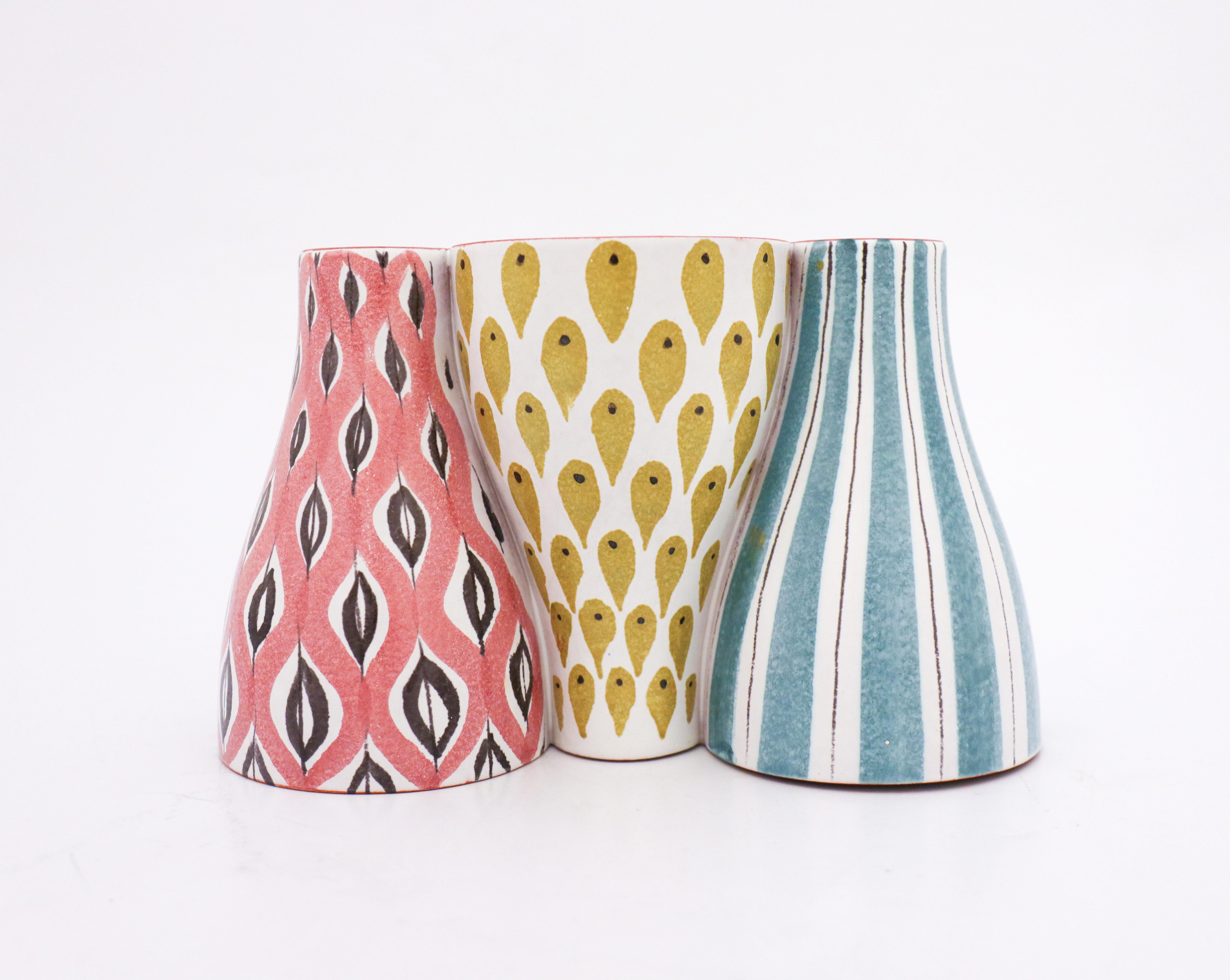 „Snurran“ Vase und Kerzenständer, Stig Lindberg, Gustavsbergs Studio, Fayence (Glasiert) im Angebot