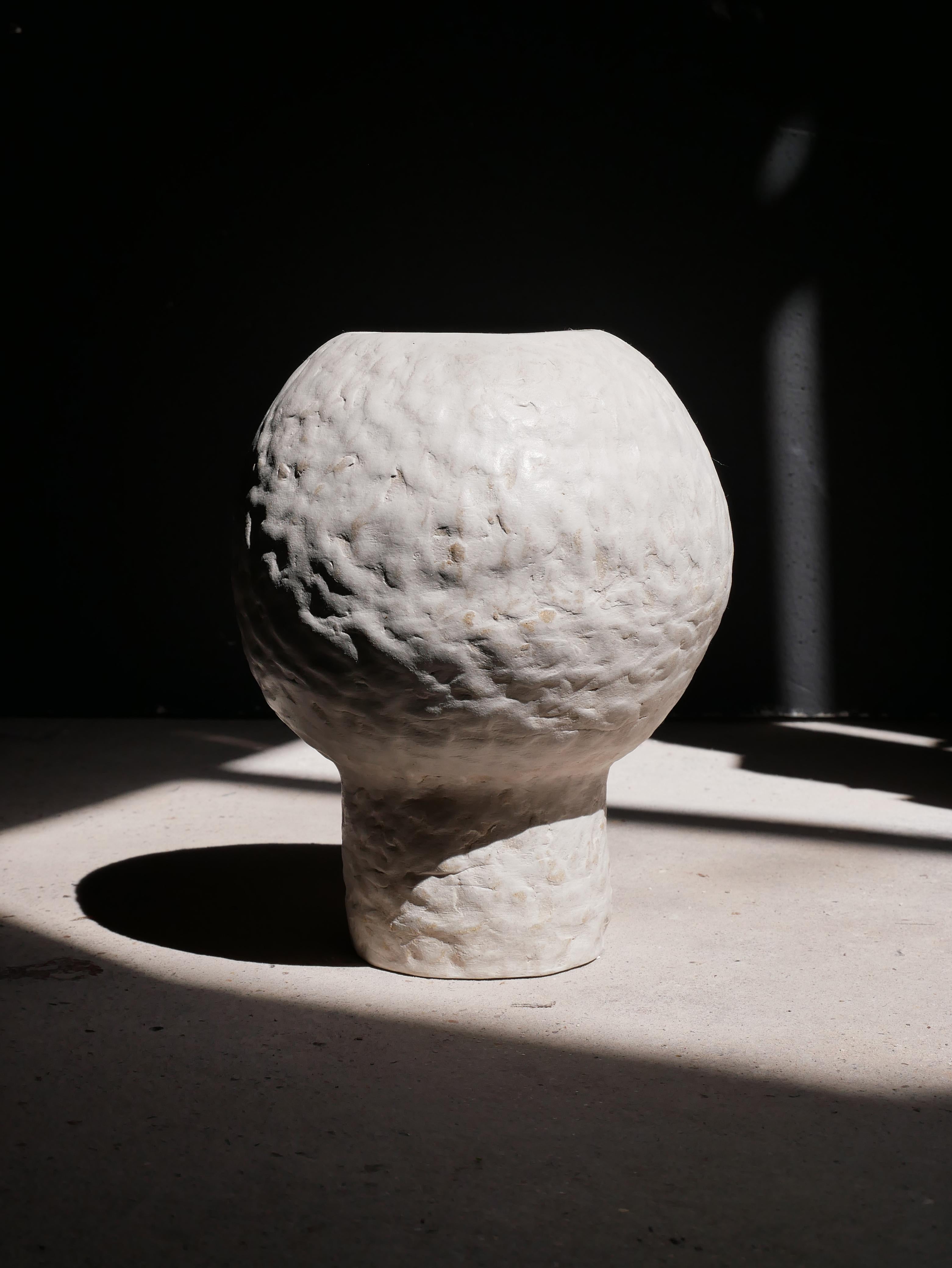 Postmoderne Vase, céramique contemporaine française en vente