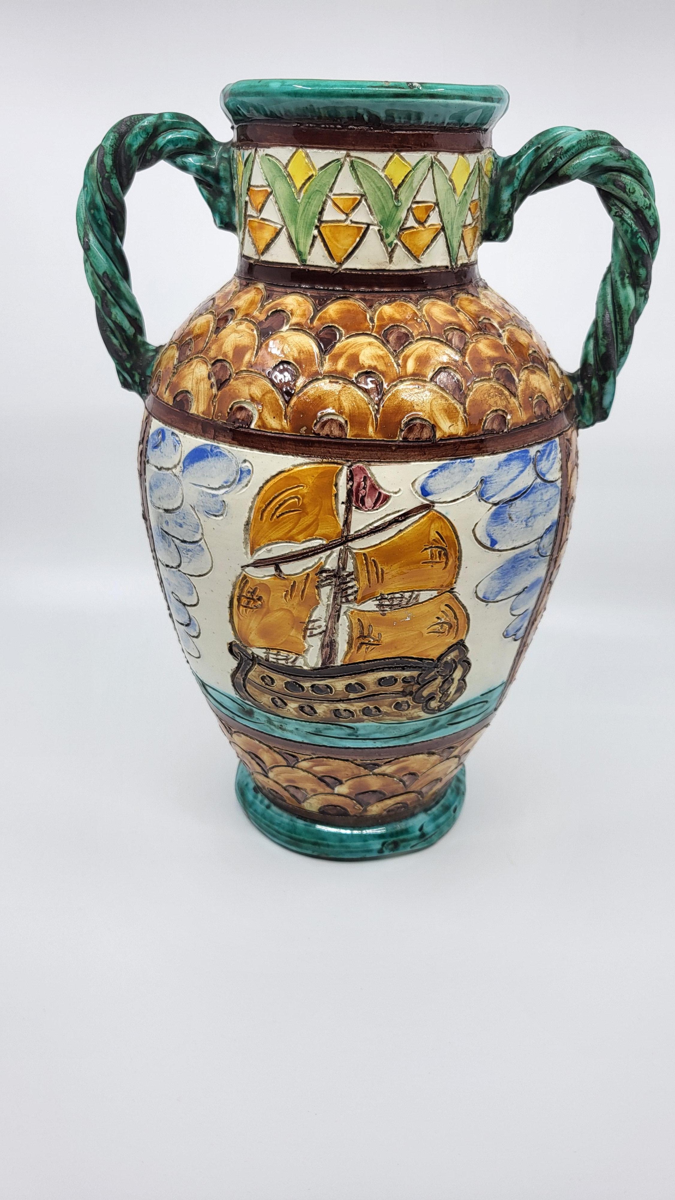 Provincial français Vase, Cerart Monaco, en céramique décor bateau , français 1950 Vallauris vintage en vente