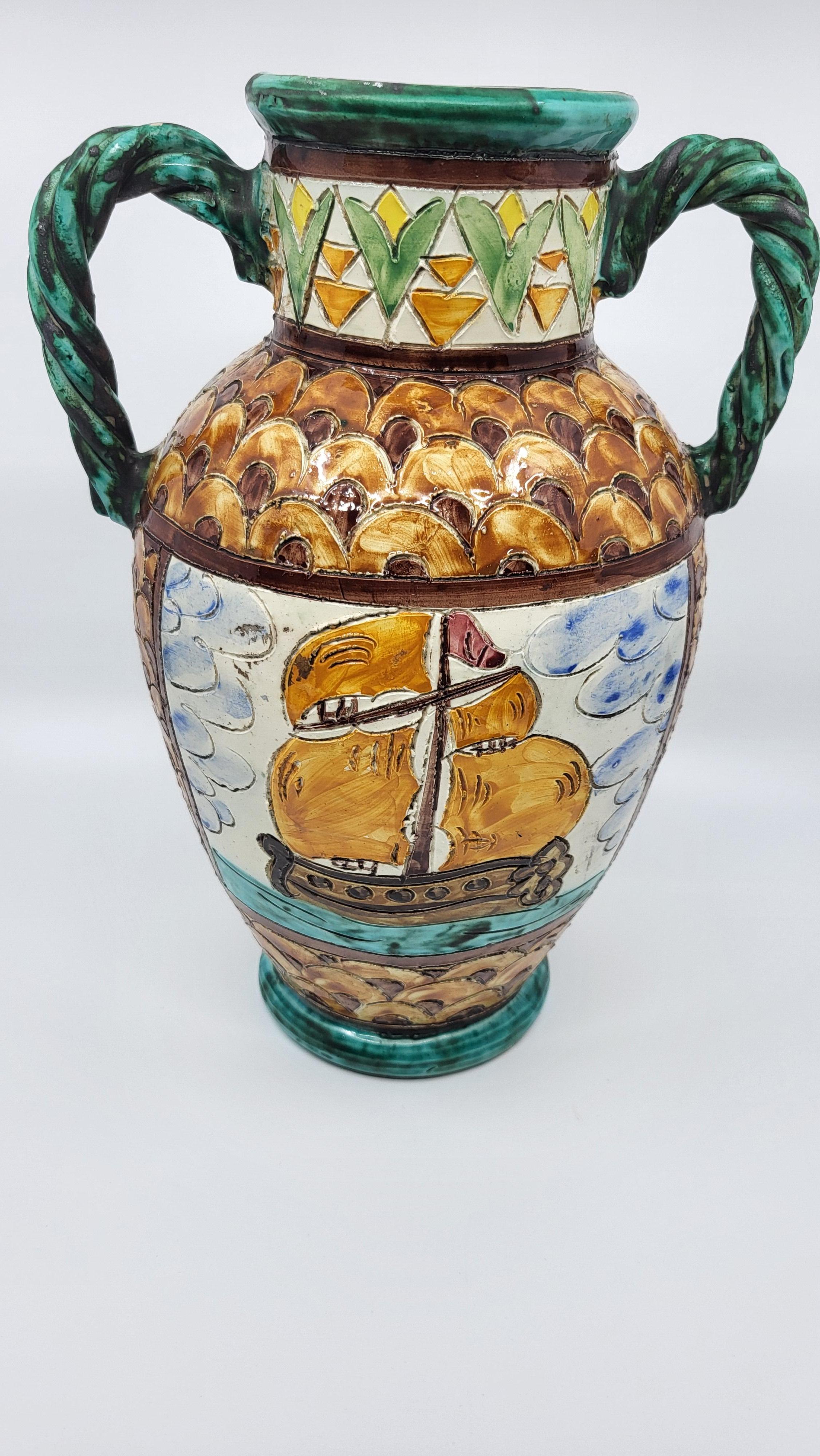 Vase, Cerart Monaco, en céramique décor bateau , français 1950 Vallauris vintage In Good Condition For Sale In AIX-LES-BAINS, FR