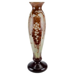 Vase Charder Art Deco