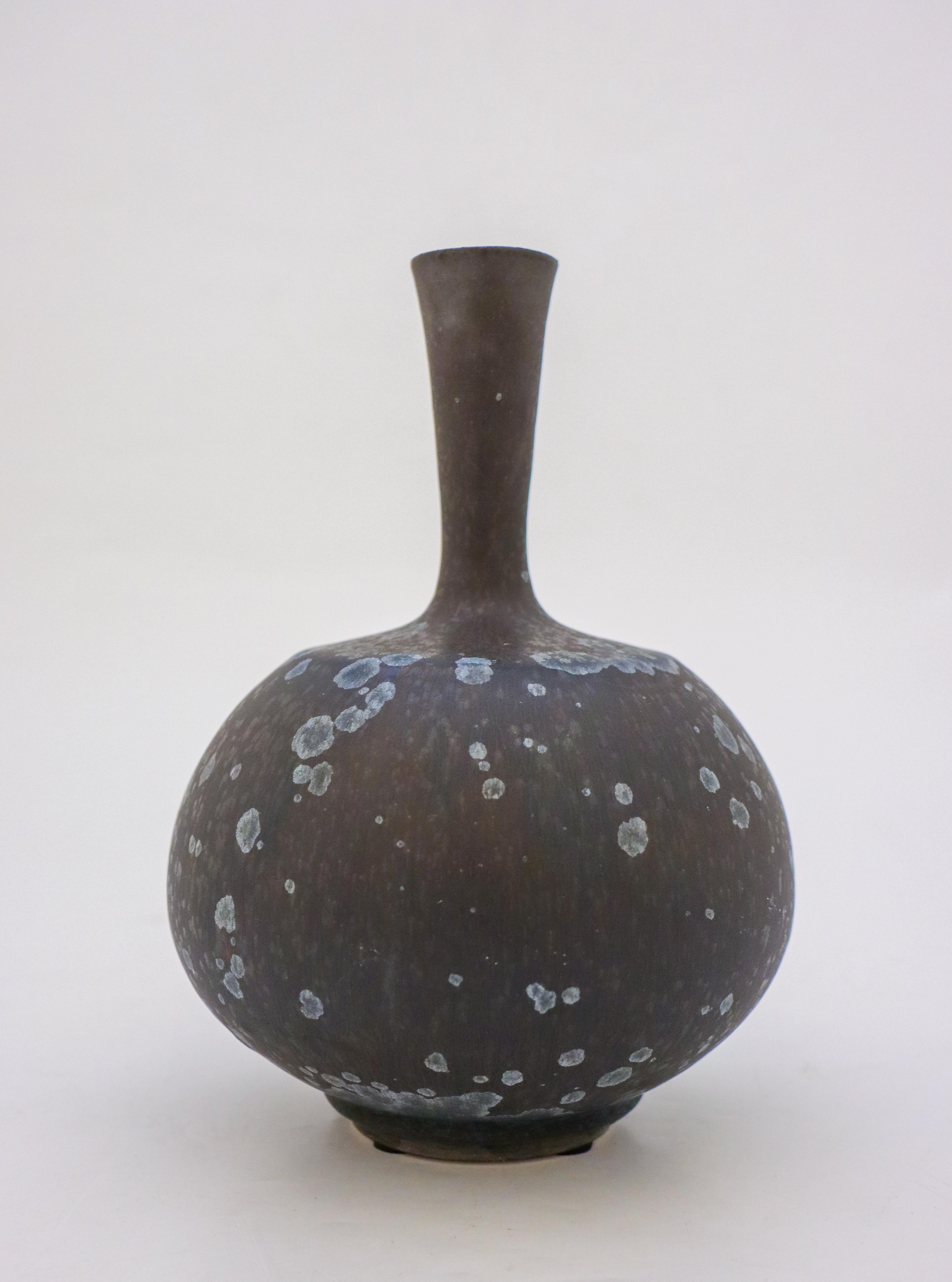 Vase Dark Blue Black Crystalline Glaze Isak Isaksson Contemporary Sweden Ceramic 2