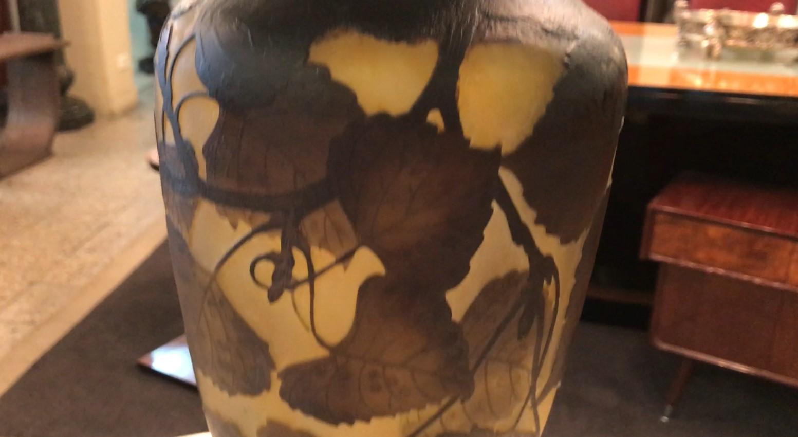 Glass Vase Daum Nancy , France, Style: Jugendstil, Art Nouveau, Liberty, 1910 For Sale
