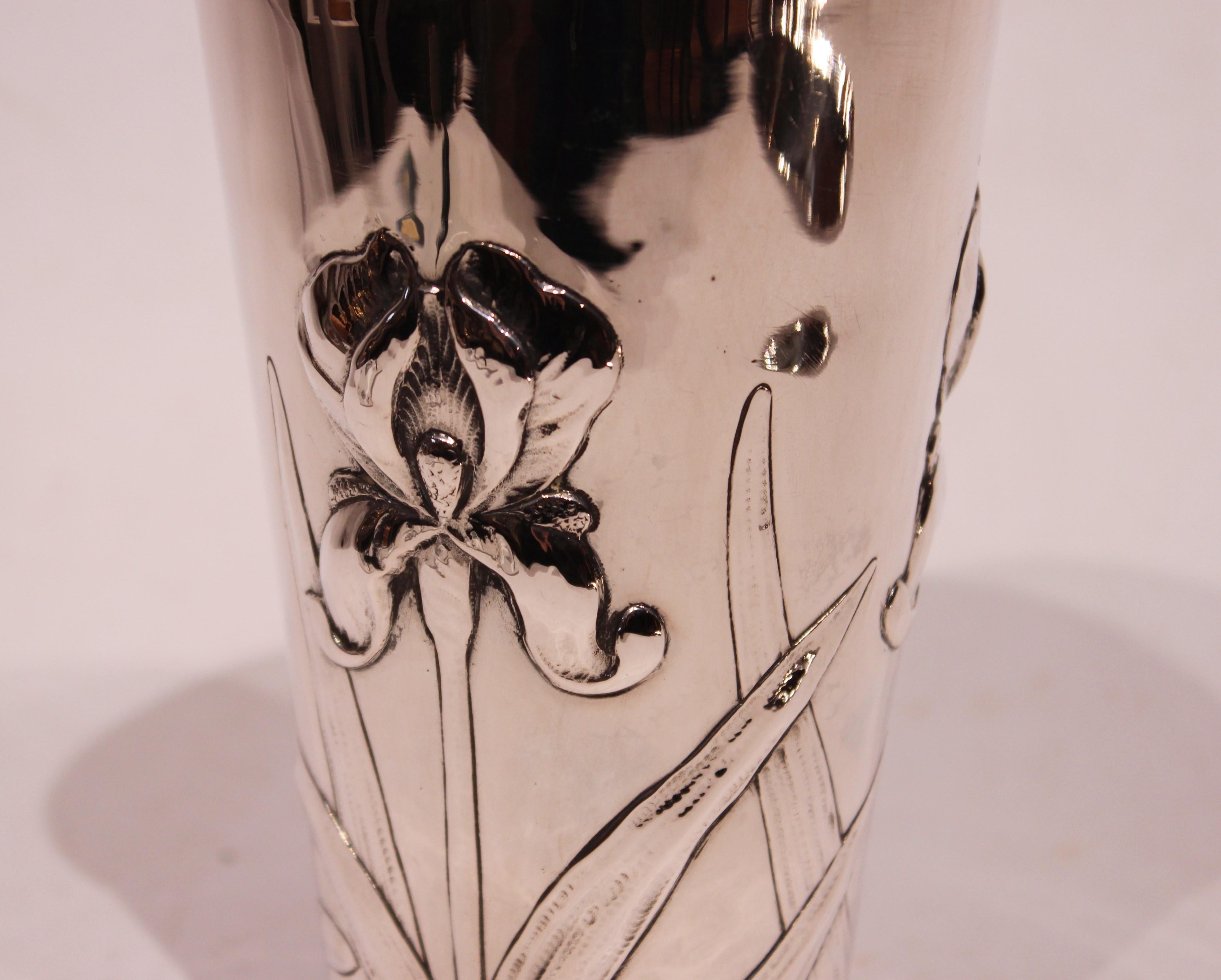 Scandinavian Modern Vase Decorated with Flowers and of Hallmarked Silver For Sale