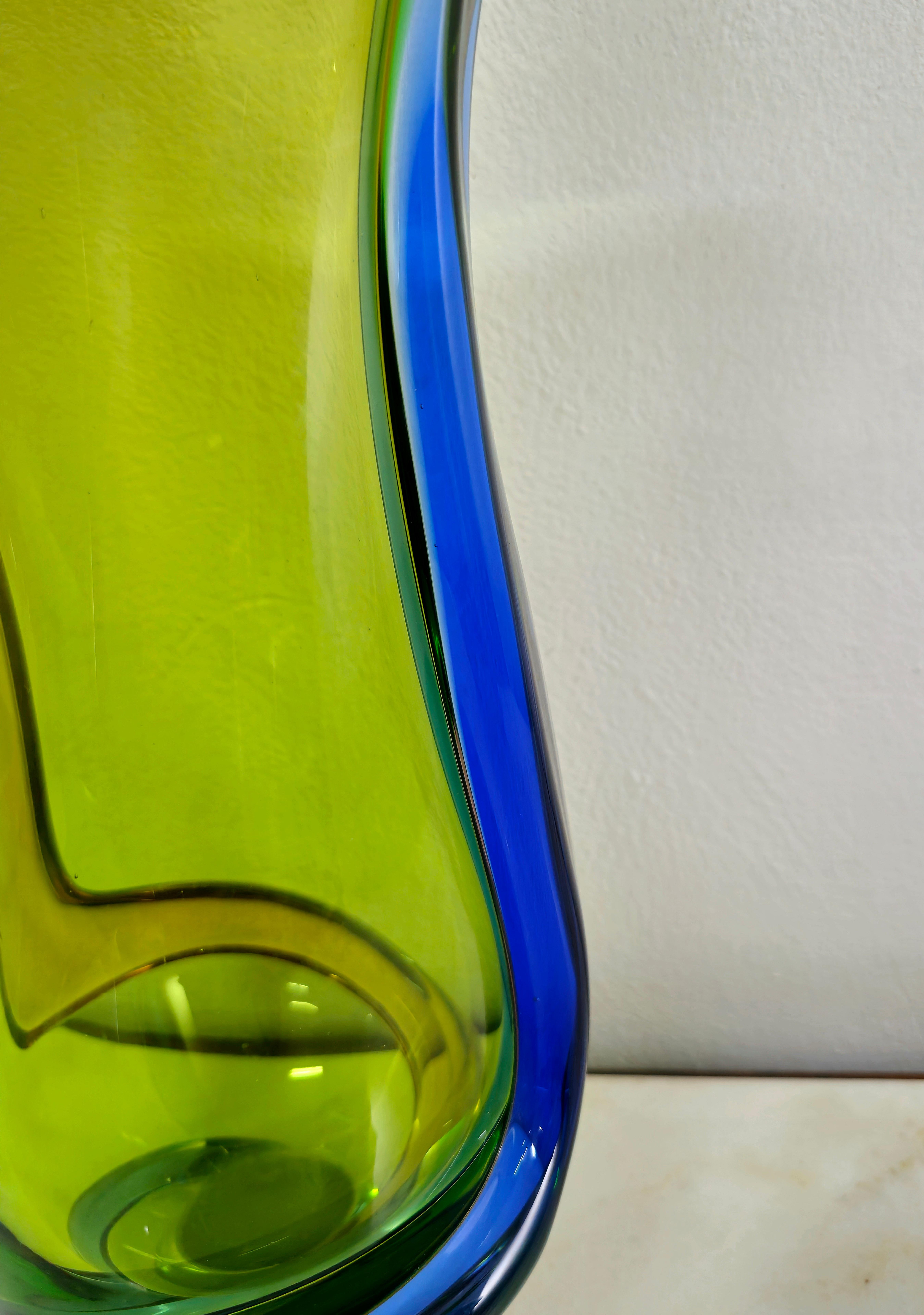 Vase Decorative Object Murano Glass Attributed to Flavio Poli Midcentury 1970s For Sale 1