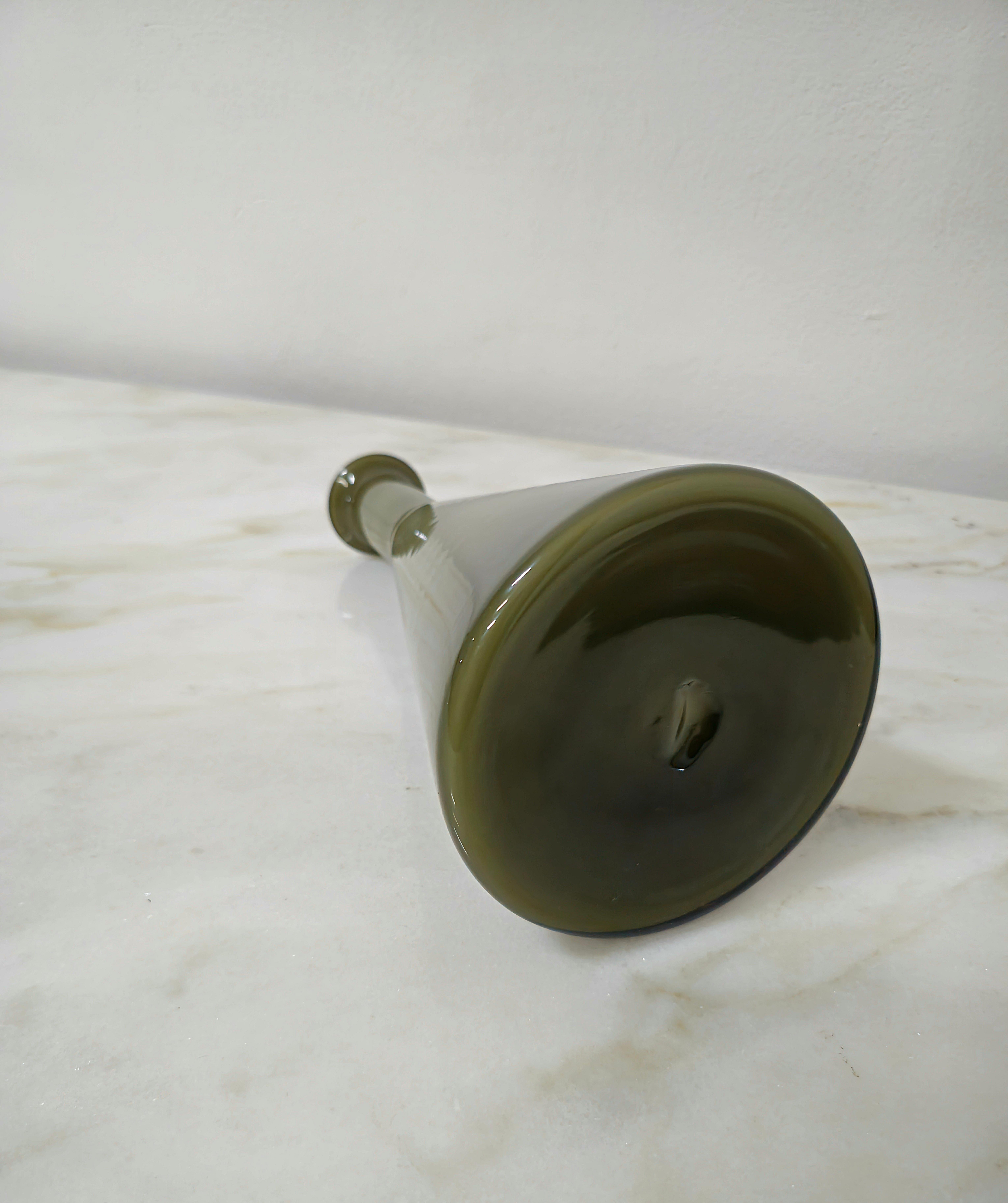 Vase Decorative Object Murano Glass Green Midcentury Modern Italian Design 1960s For Sale 3