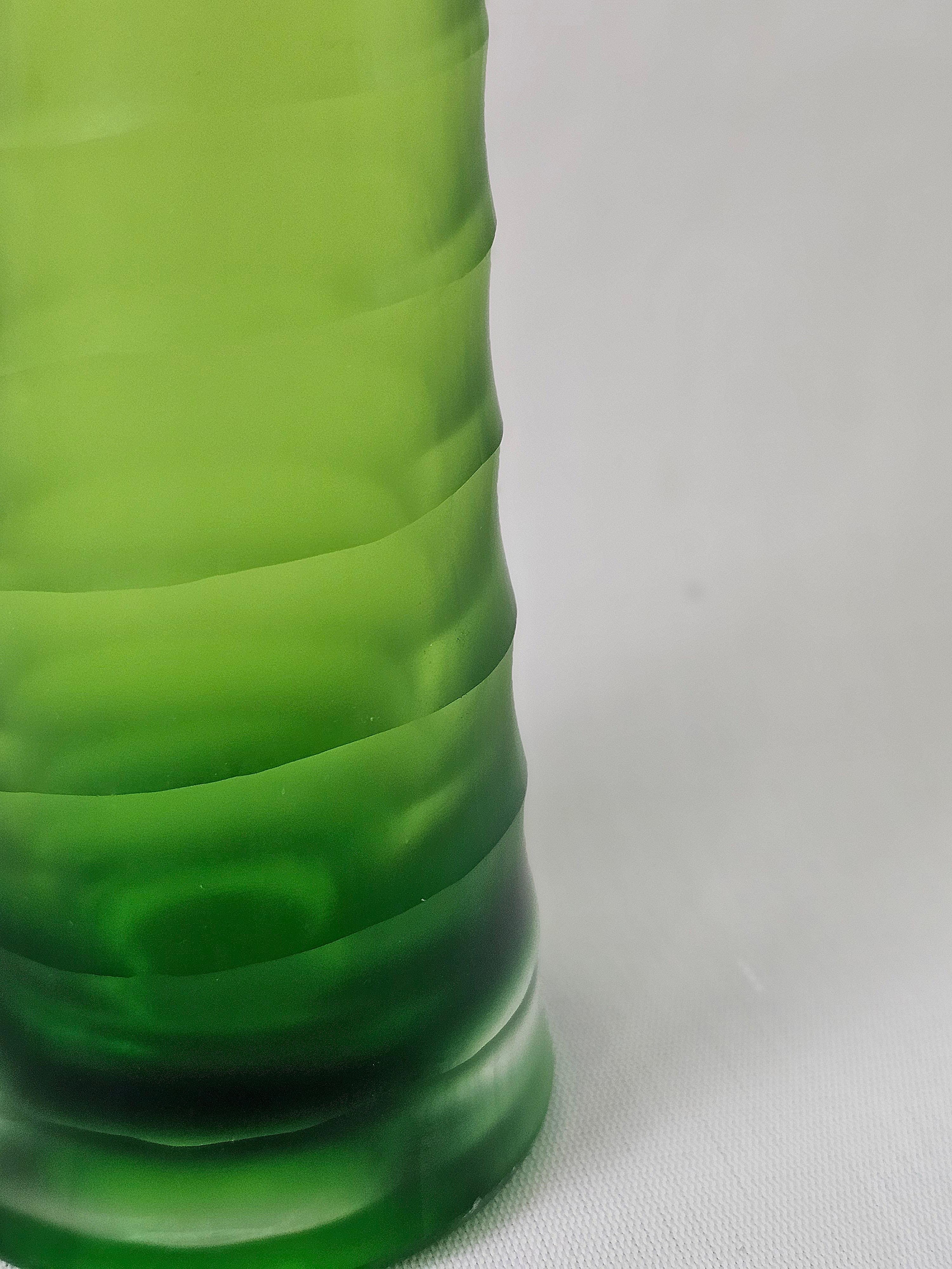 Vase Decorative Object Murano Glass Green Midcentury Modern Italian Design 1970s In Good Condition For Sale In Palermo, IT