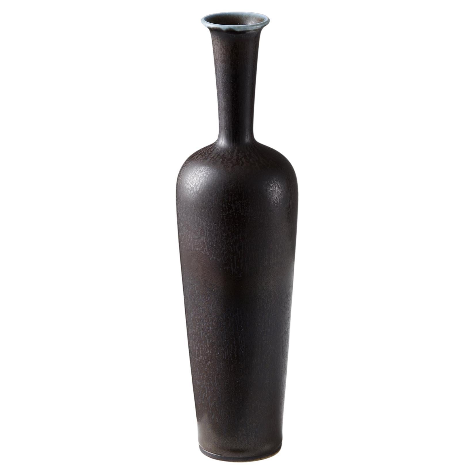 Vase Designé par Berndt Friberg pour Gustavberg Suède, années 1960