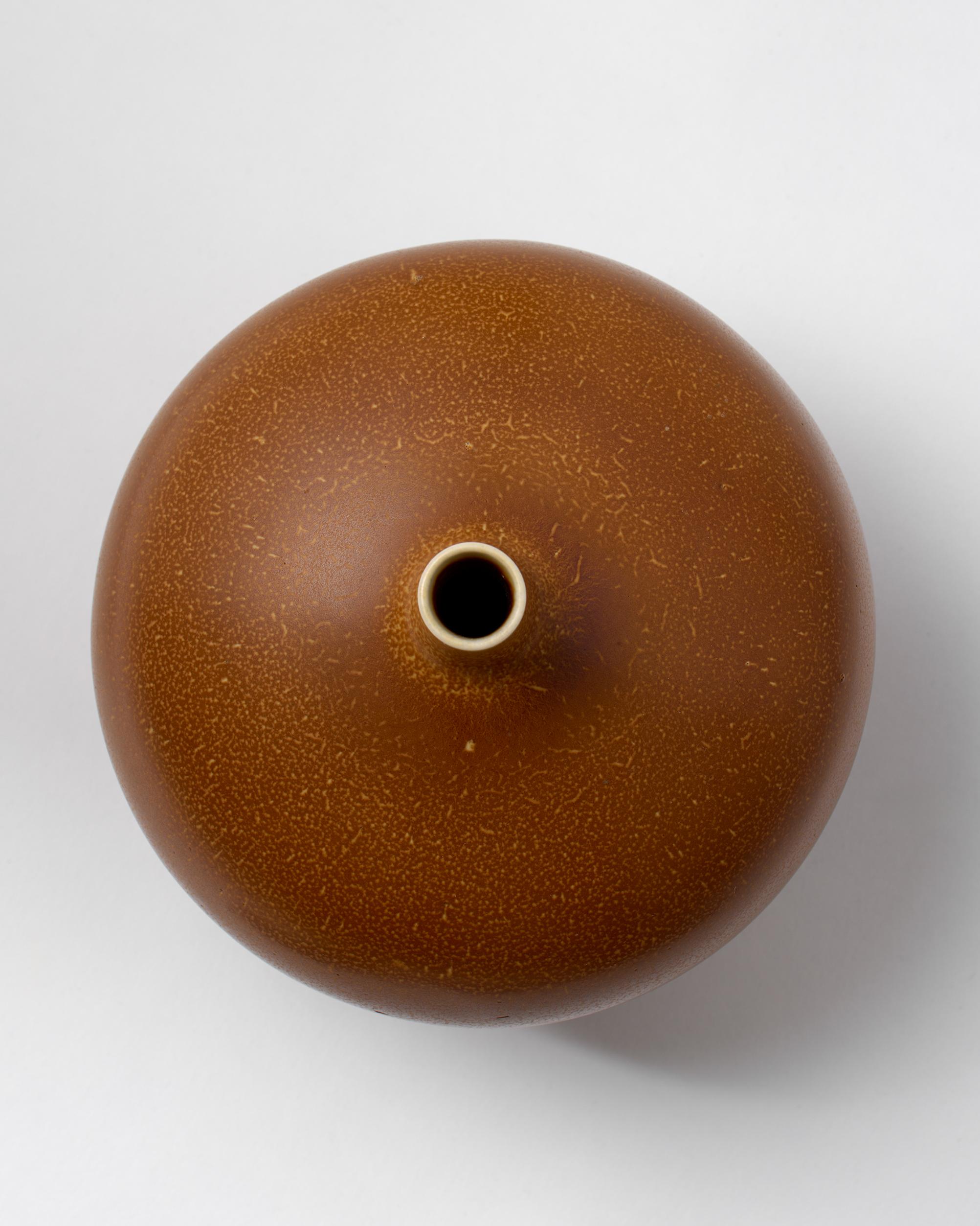 Vase conçu par Berndt Friberg, Gustavsberg, Suède, 1967 en vente 1