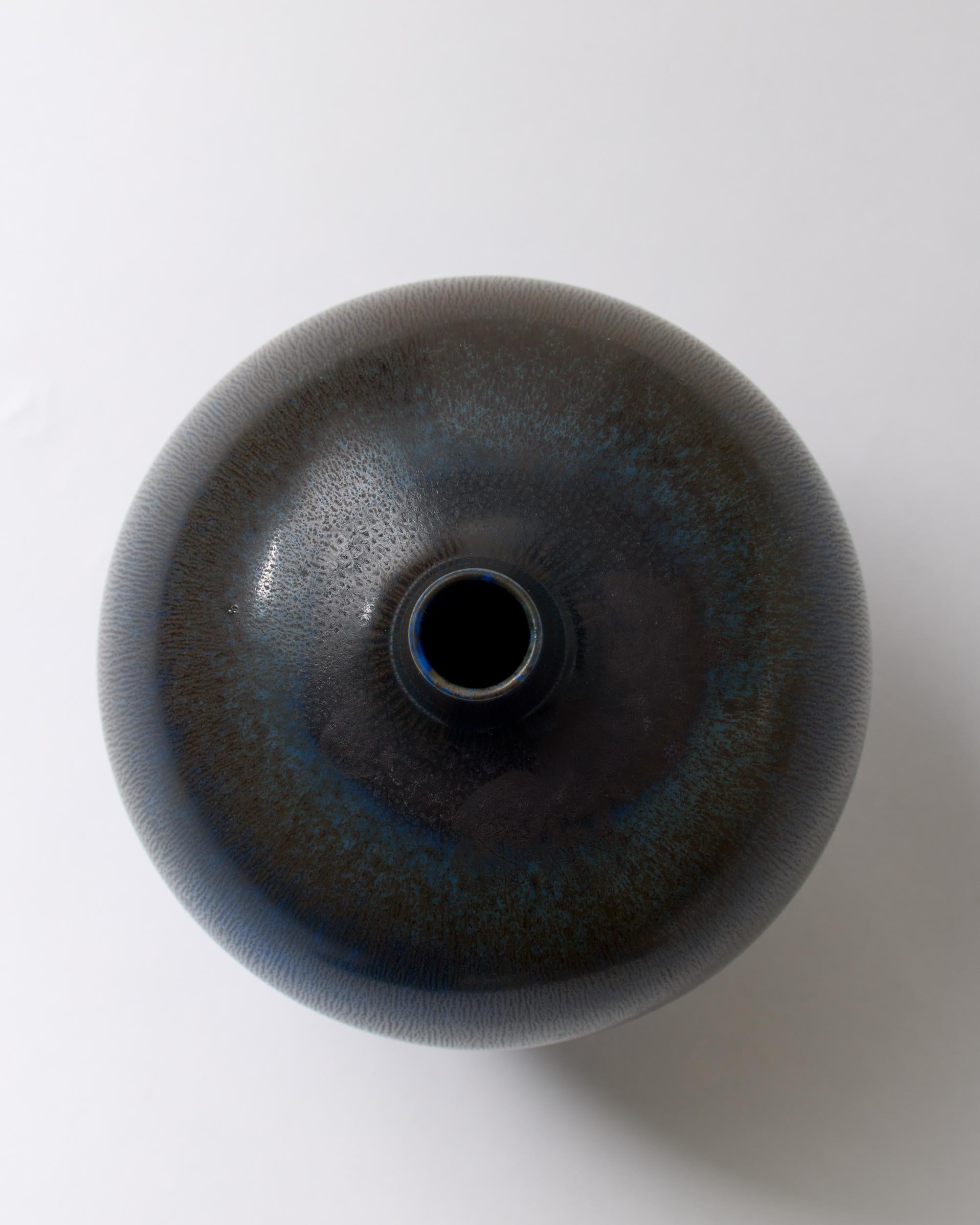Stoneware Vase designed by Berndt Friberg, Gustavsbergs Studio, Sweden, 1954. For Sale