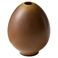 Vase designed by Berndt Friberg, Rörstrand Sweden, 1955