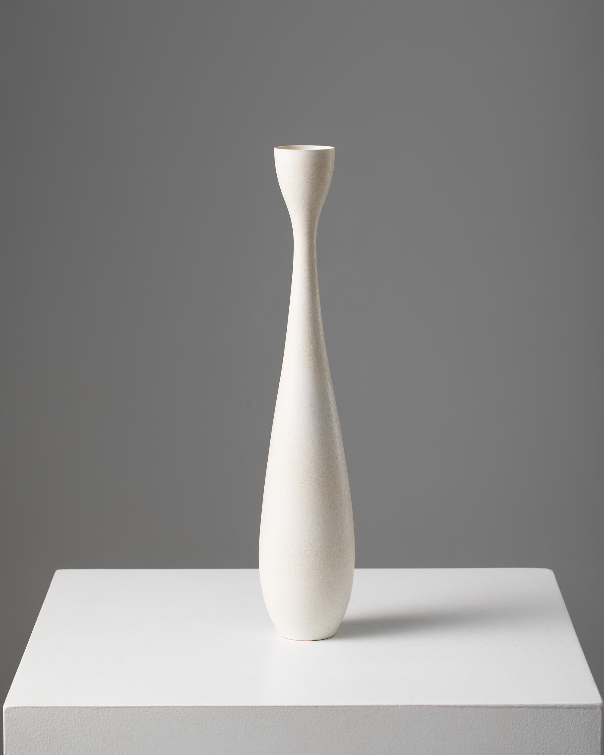 Swedish Vase designed by Carl Harry Stålhane for Rörstrand, Sweden, 1953 For Sale