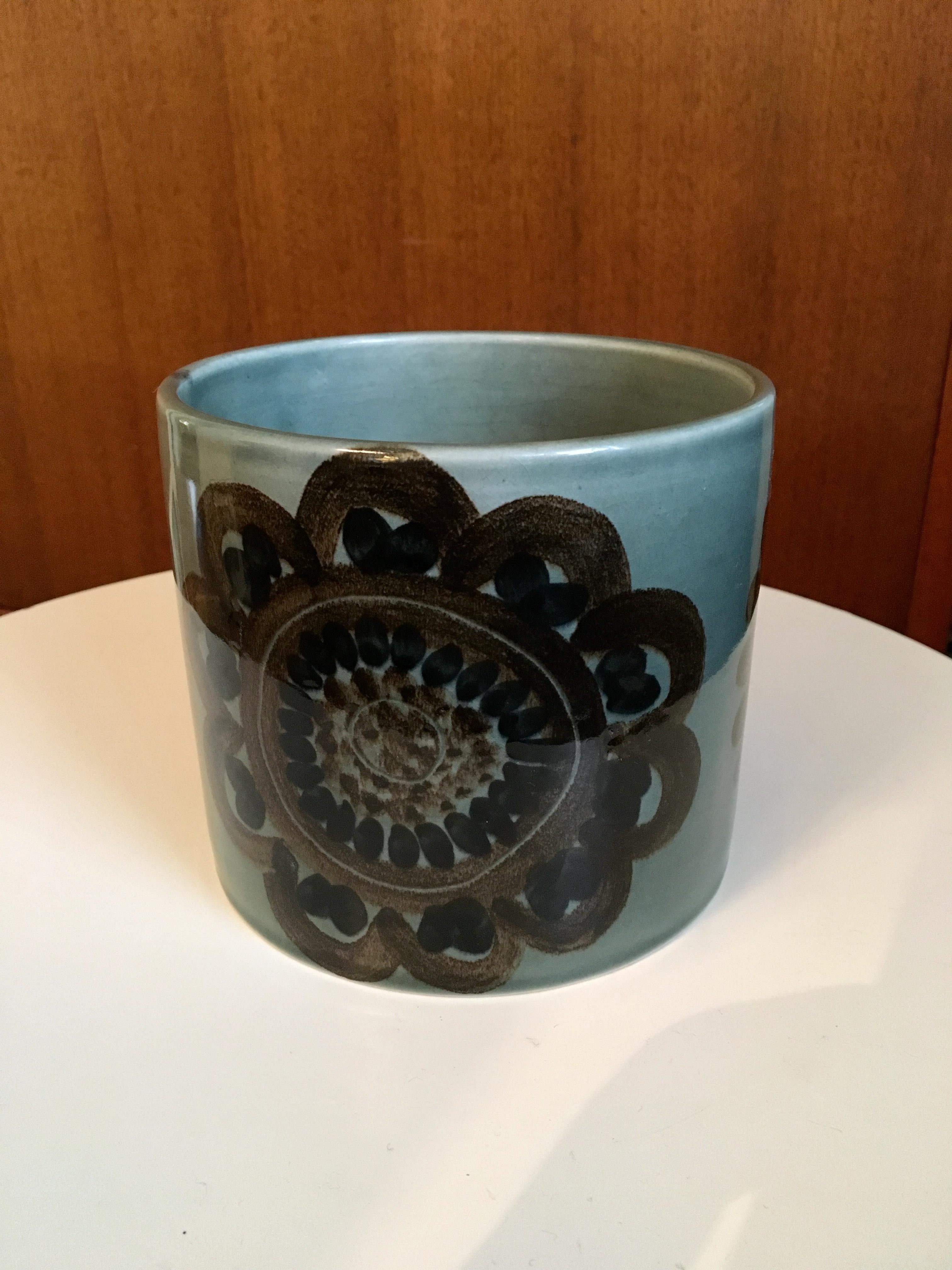 Finnish Vase Designed By Gunvor Olin-Grönqvist For Arabia, Made In Finland For Sale
