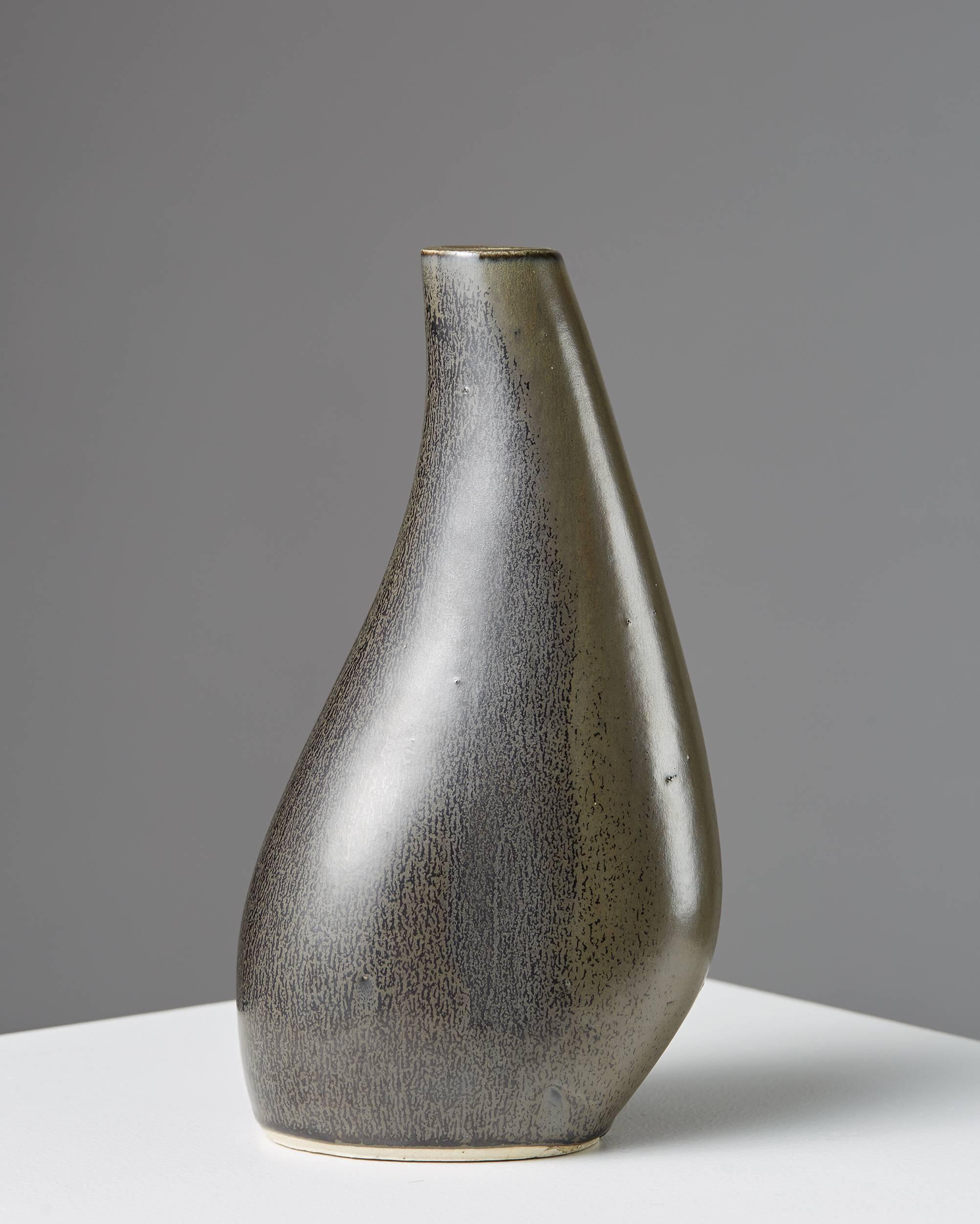 Scandinavian Modern Vase Designed by Kumakura Junkichi, Japan, 1970s