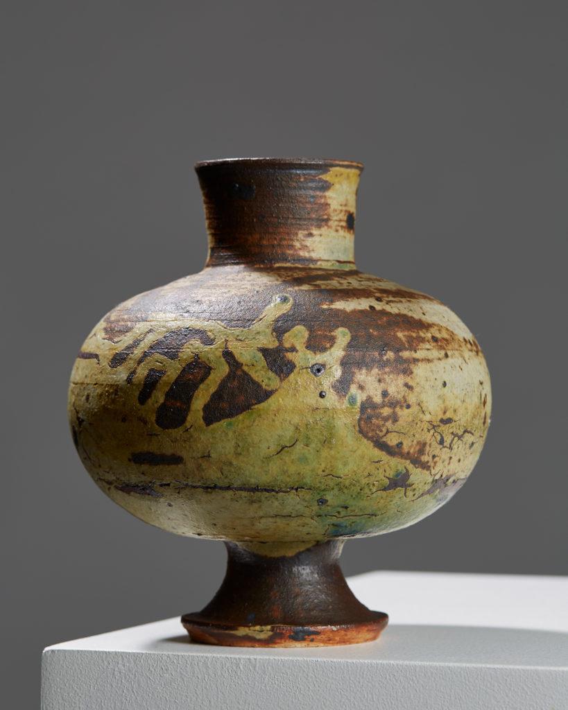 Mid-Century Modern Vase Designed by Kyllikki Salmenhaara for Arabia, Finland, 1950s For Sale