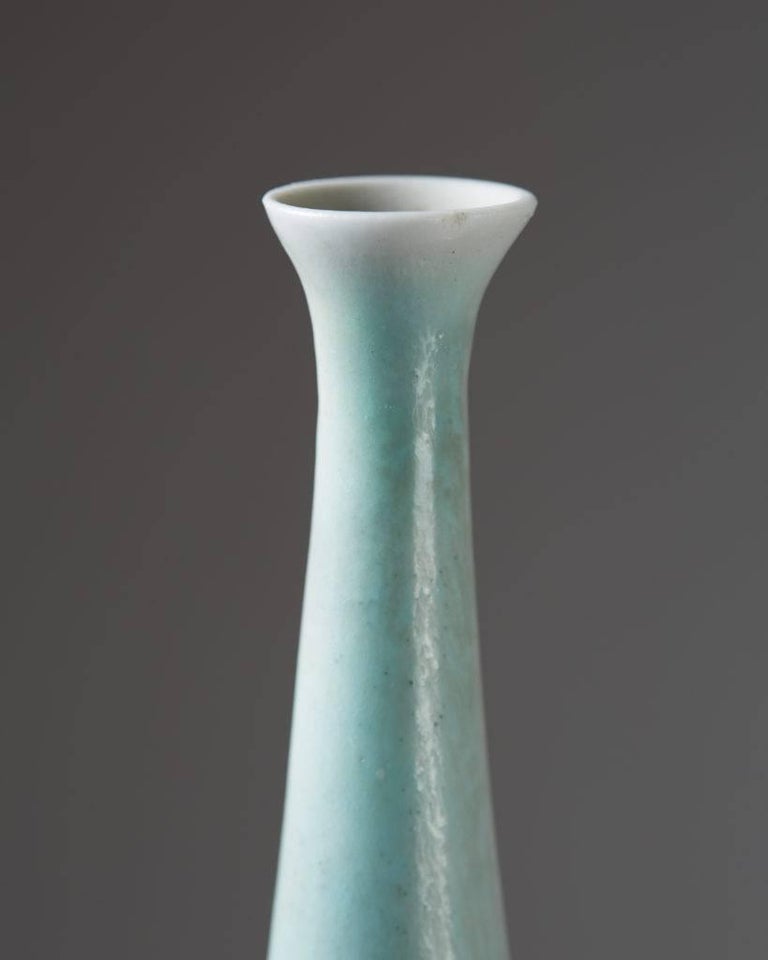 Vase Designed by Kyllikki Salmenhaara for Arabia, Finland, 1950s In Excellent Condition For Sale In Stockholm, SE