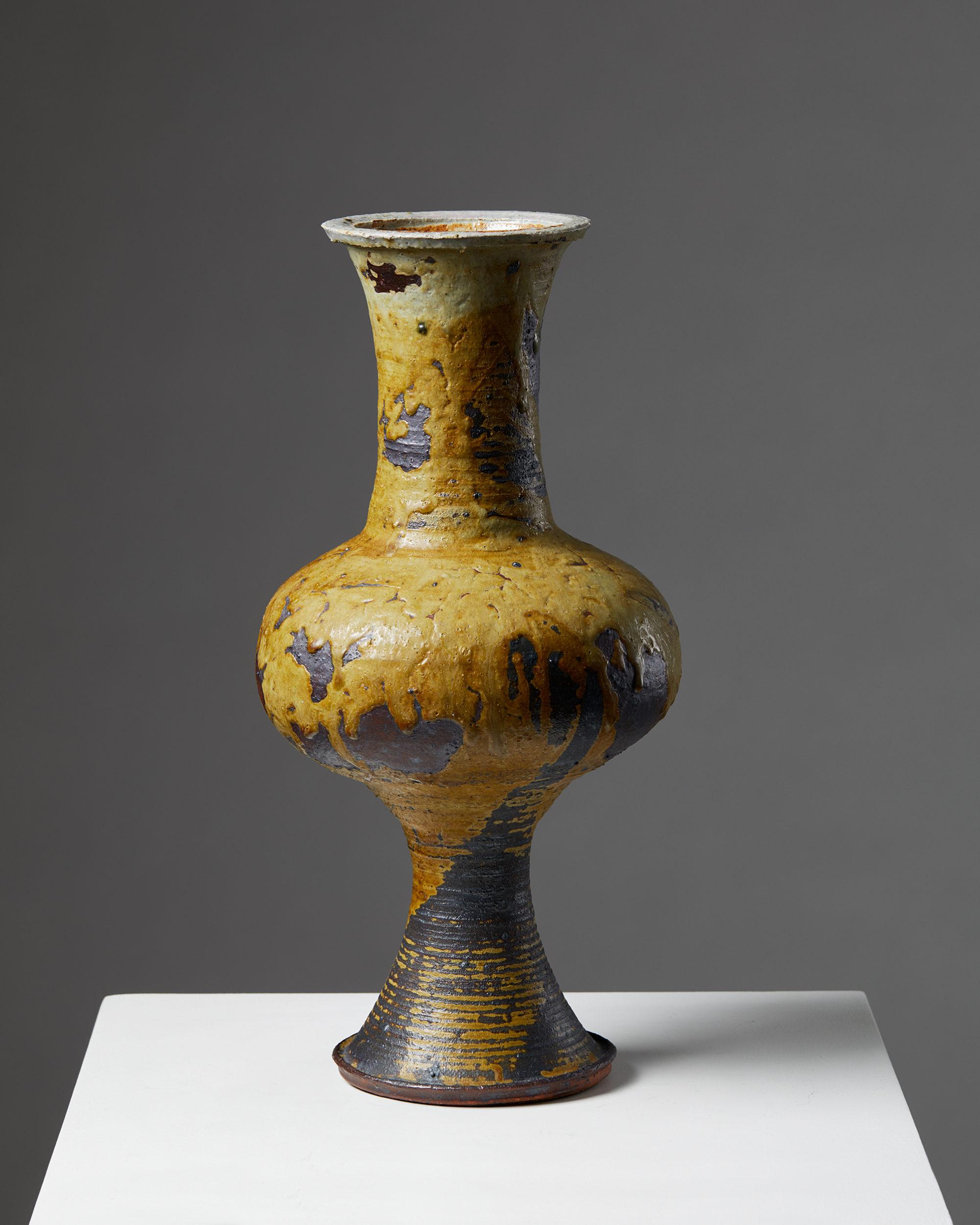 Mid-Century Modern Vase Designed by Kyllikki Salmenhaara for Arabia
