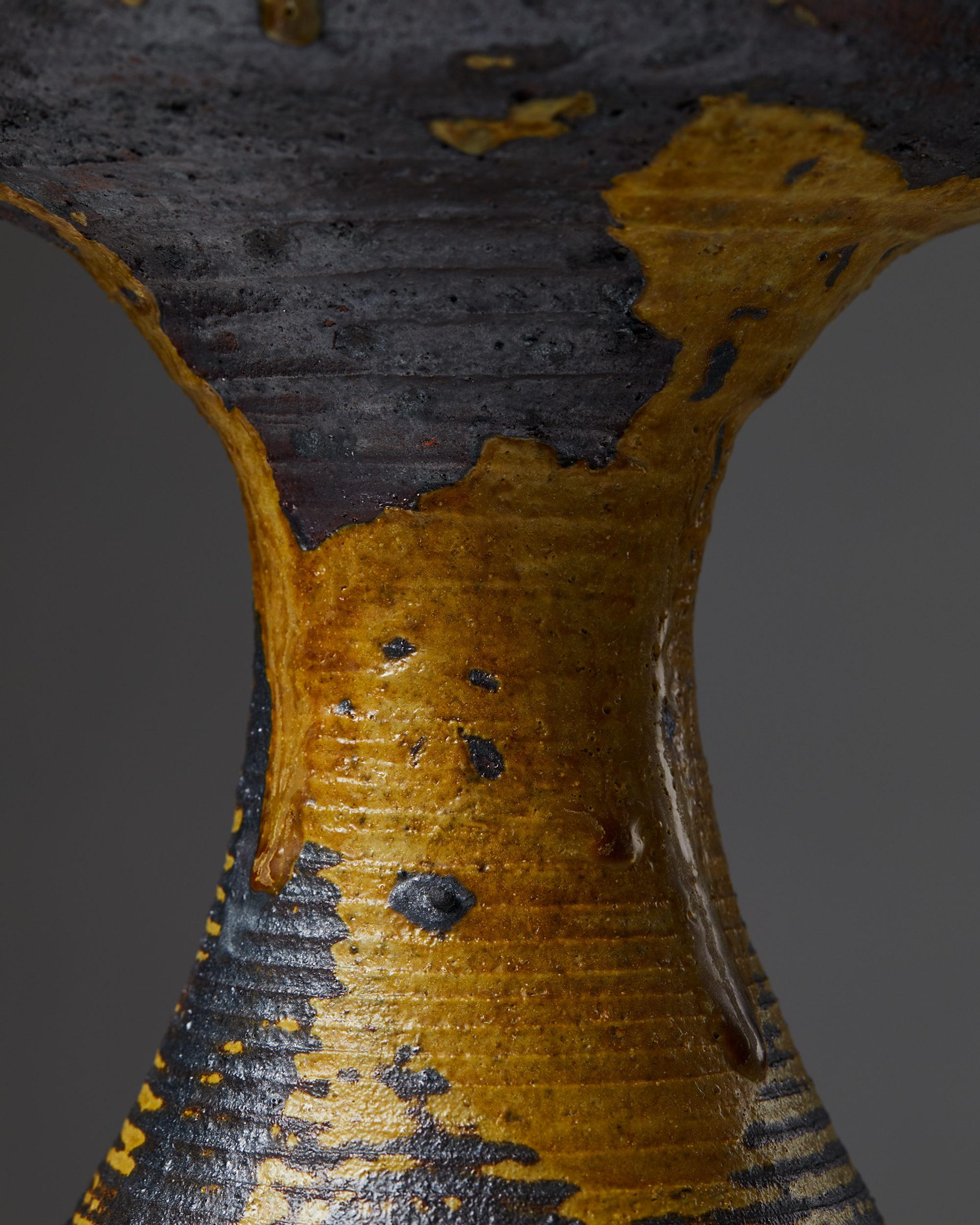 Vase Designed by Kyllikki Salmenhaara for Arabia In Good Condition In Stockholm, SE