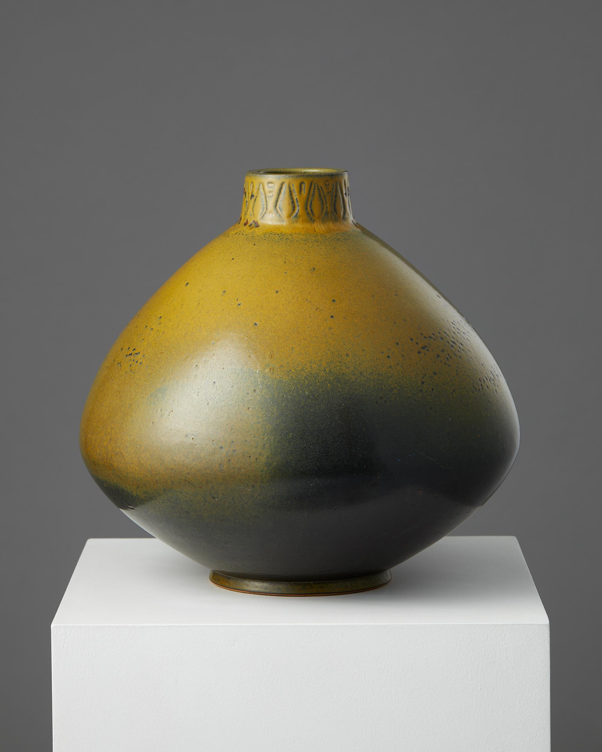 Vase entworfen von Yngve Blixt, Steingut, Schweden, 1955 (Moderne der Mitte des Jahrhunderts) im Angebot