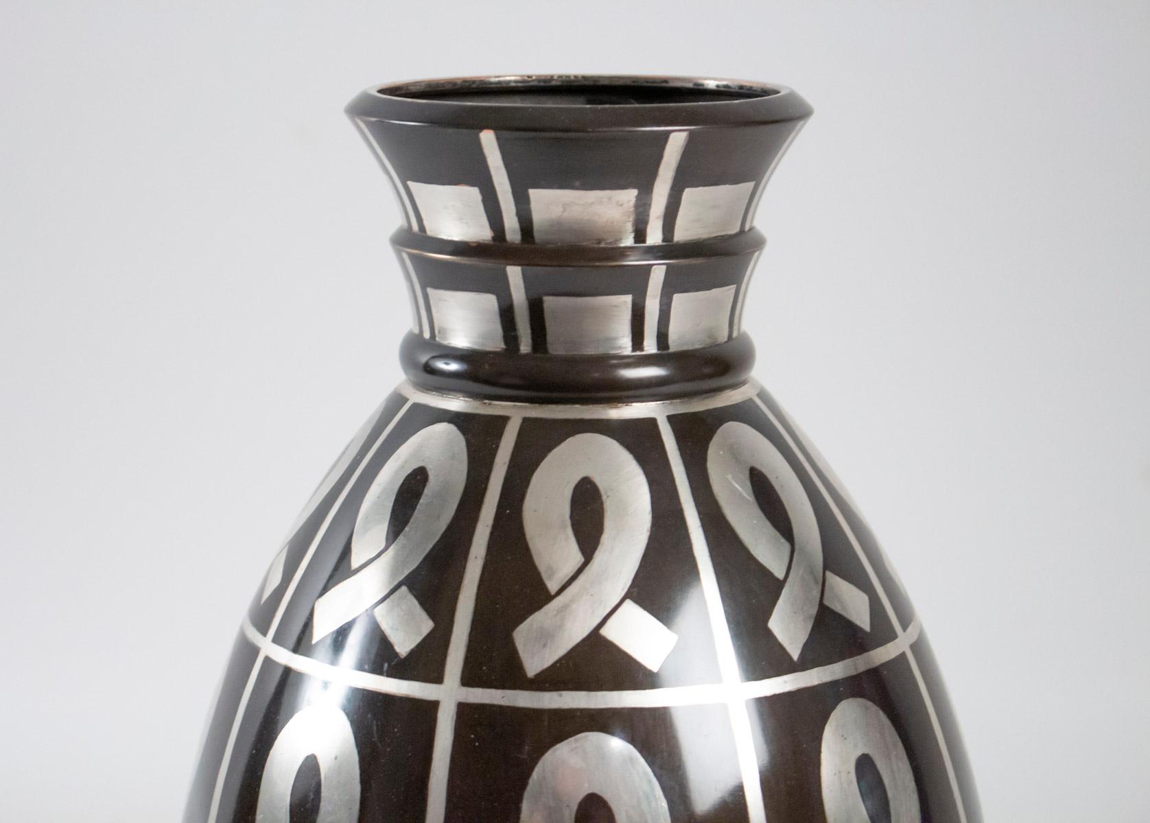 Vase Dinanderie of the House Christoffle, 1930, Luc Lanel, Art Deco Era In Excellent Condition In Saint-Ouen, FR