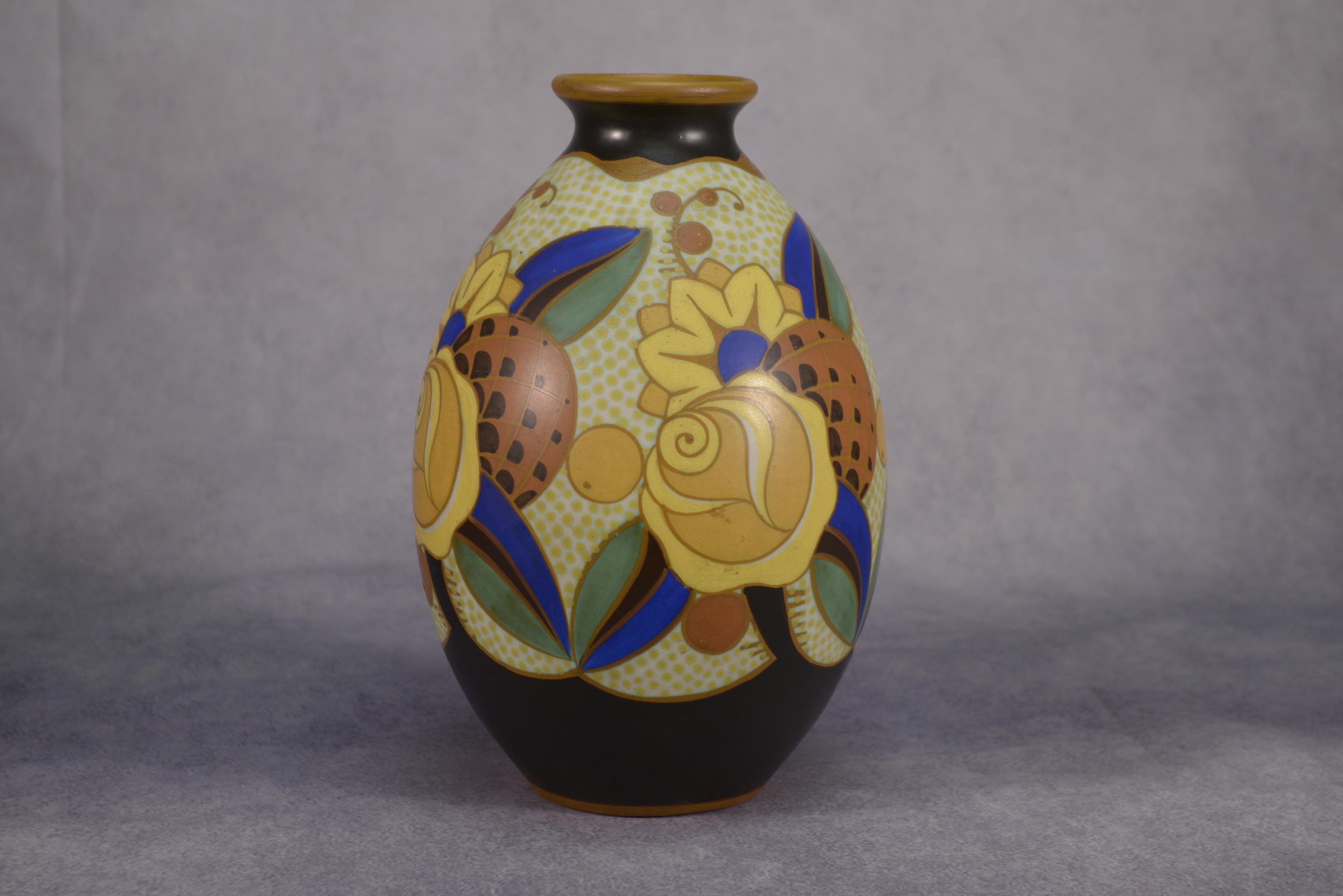 Vase en céramique Art Déco KERAMIS signé Vittorio BONUZZI Modèle D1854 N°975 (Art déco) im Angebot