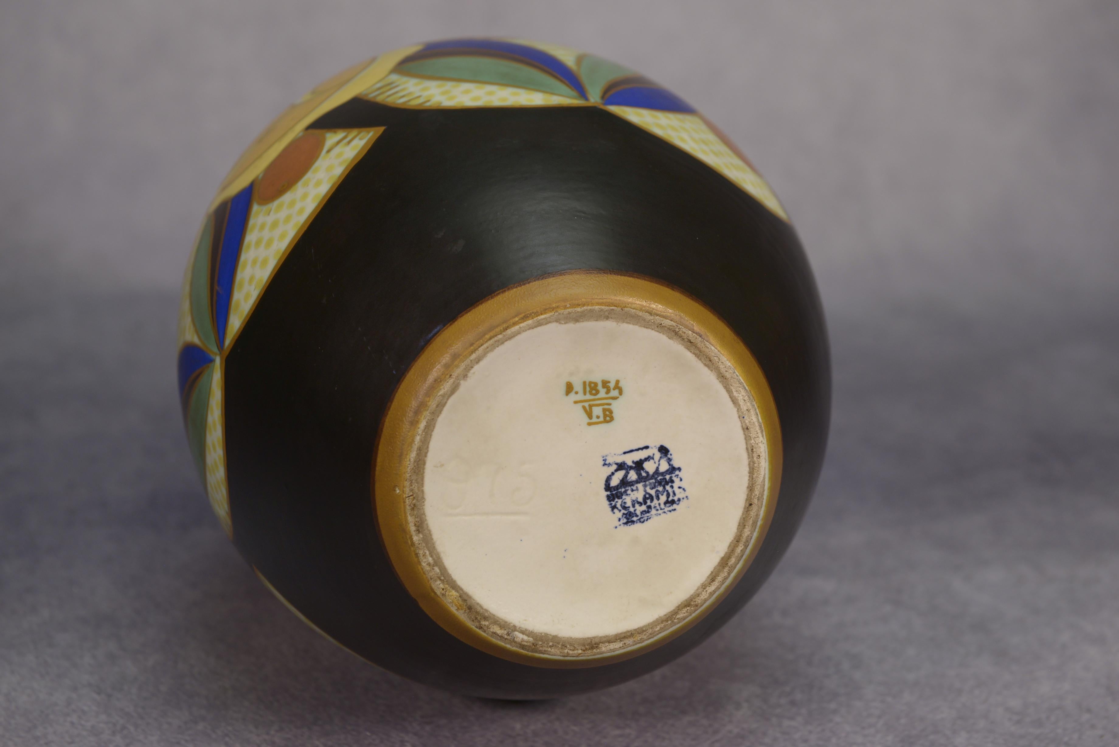 Vase en céramique Art Déco KERAMIS signé Vittorio BONUZZI Modèle D1854 N°975 (Belgisch) im Angebot