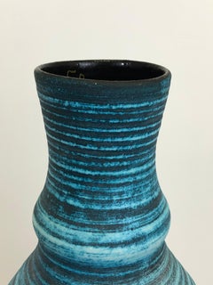 Accolay 1960 Vase en céramique Gauloise bleue du milieu du siècle