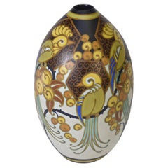 Vase en porcelaine Art Déco KERAMIS signé Jan WIND "Oiseaux de Paradis"