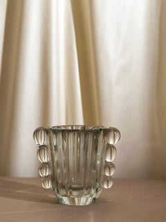 Vase en verre ailes en chapelet signé Daum Nancy
