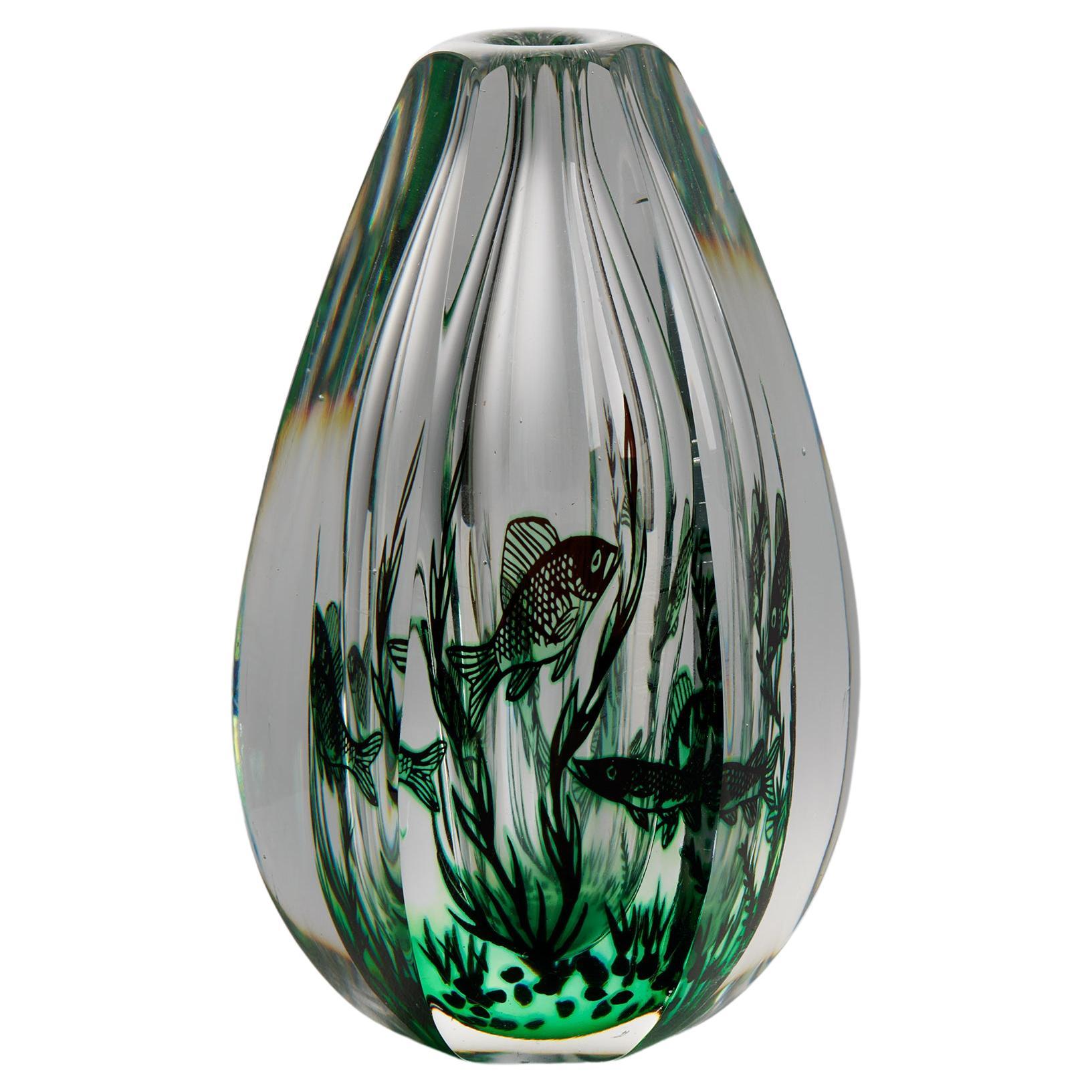 Vaso 'Fish Graal' disegnato da Edward Hald per Orrefors, Svezia, 1949