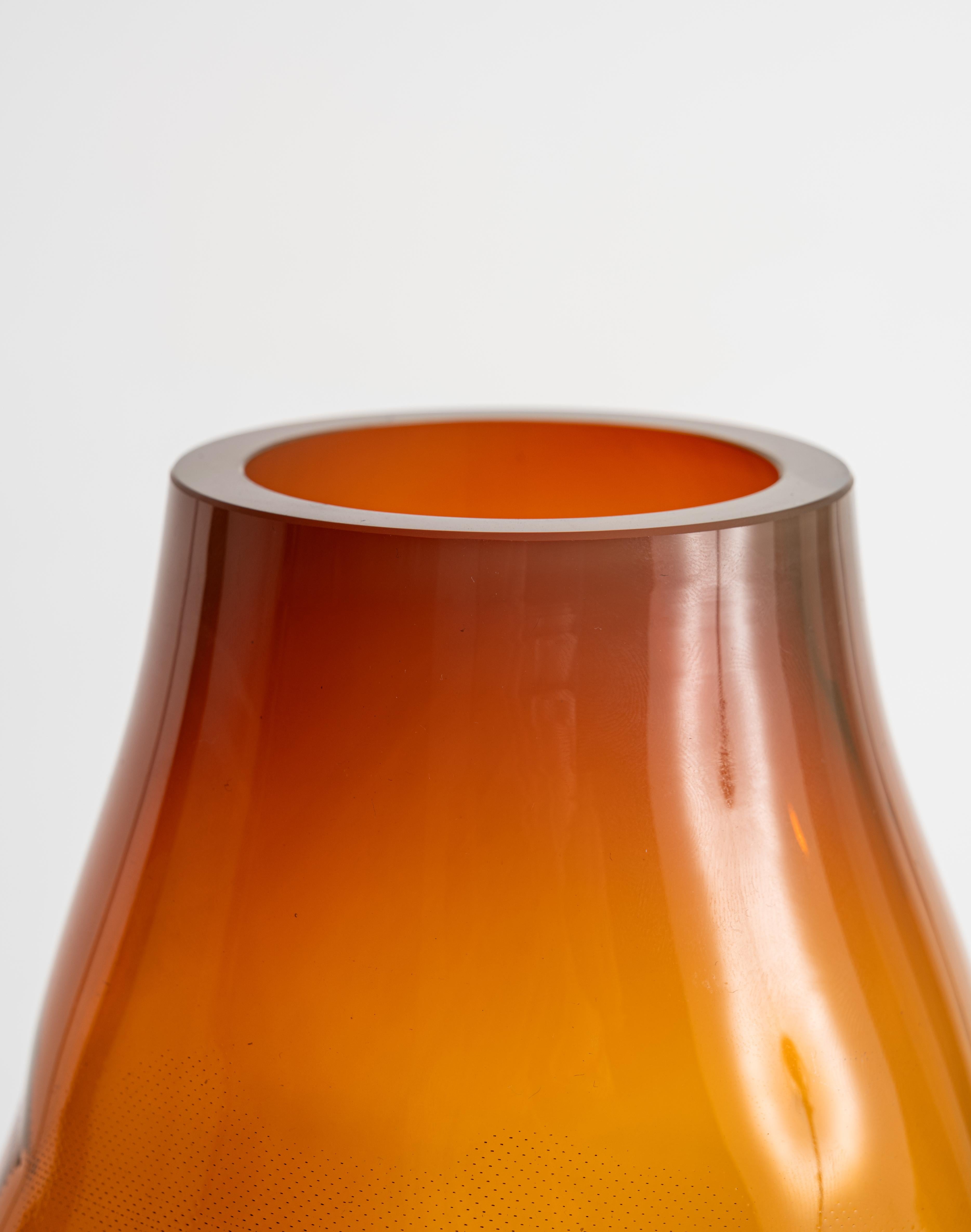 Vase Flow M For Sale 4