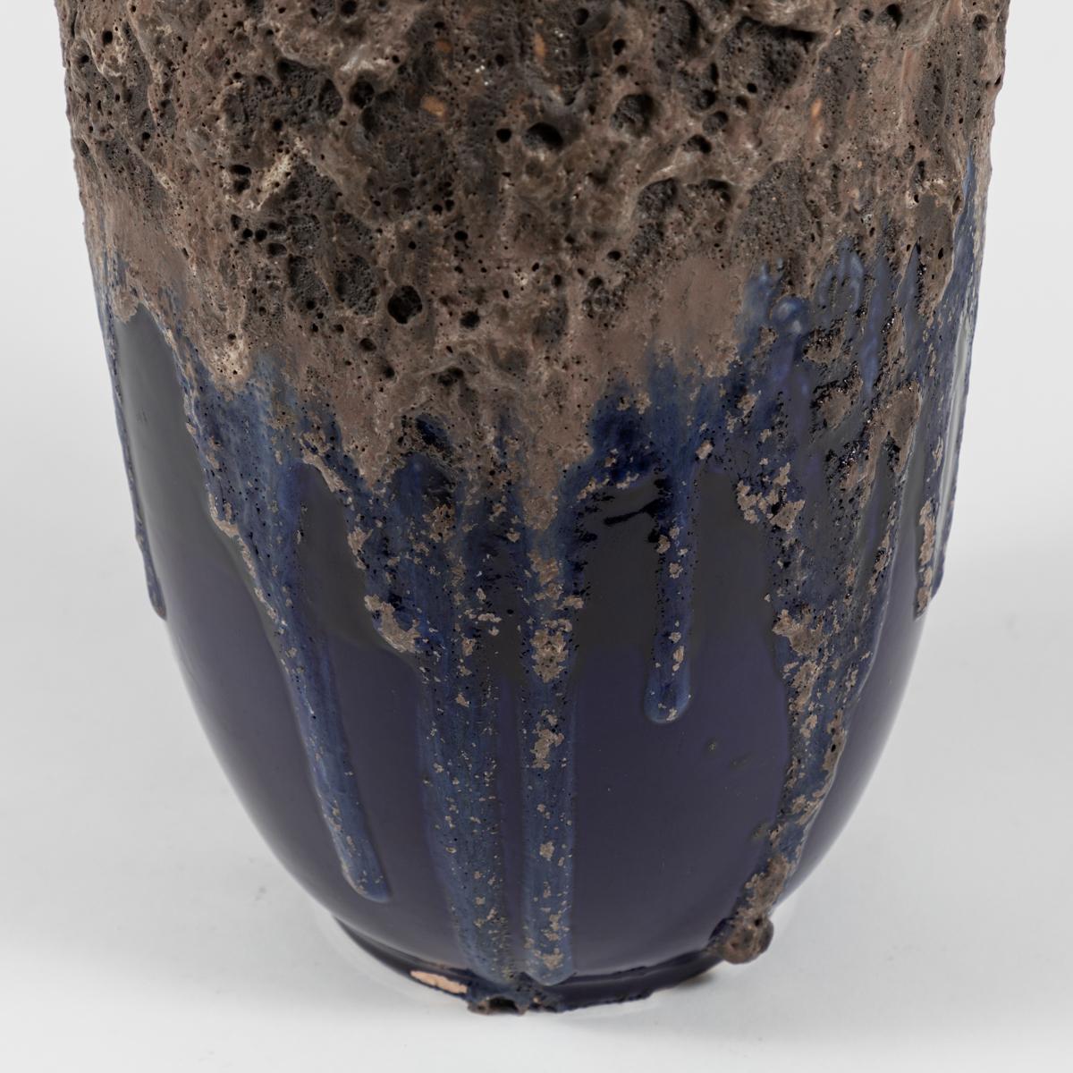 brown pottery vase
