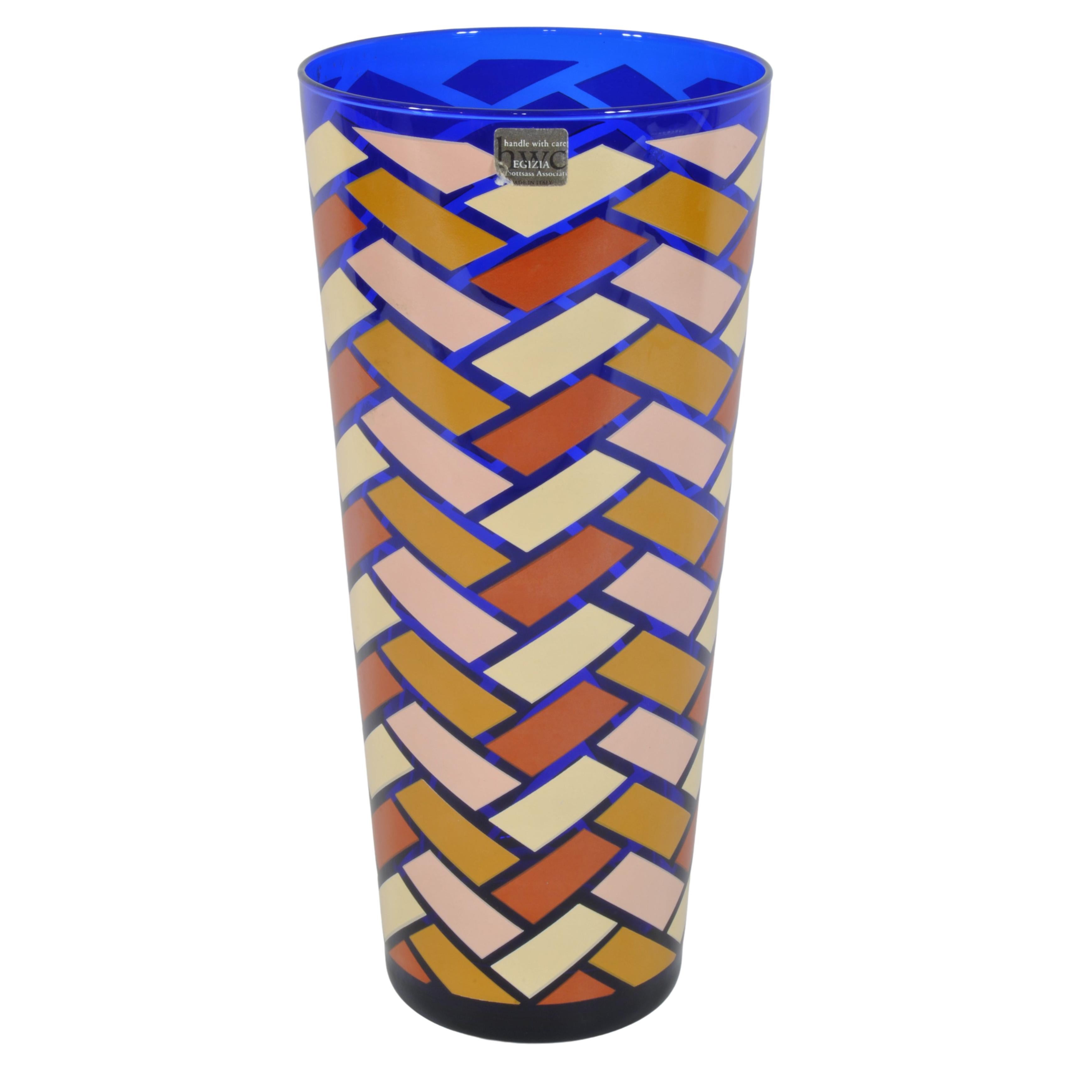 Jarrón de la Colección "Egizia", Sottsass Associati, Italia 1980