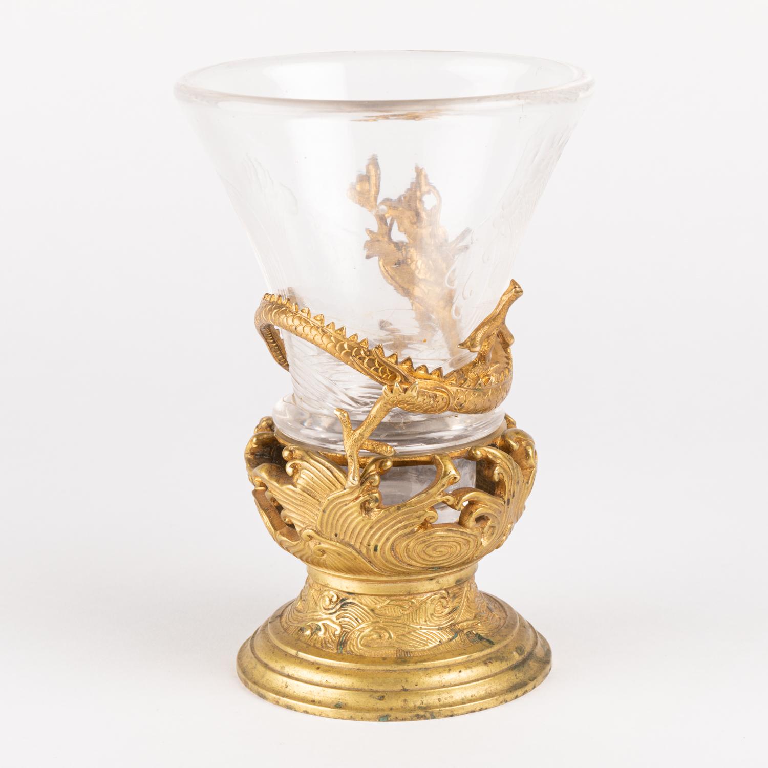 Vase from the Escalier de Cristal, Gilt Bronze Mounting, 19th century In Good Condition For Sale In Saint-Ouen, FR
