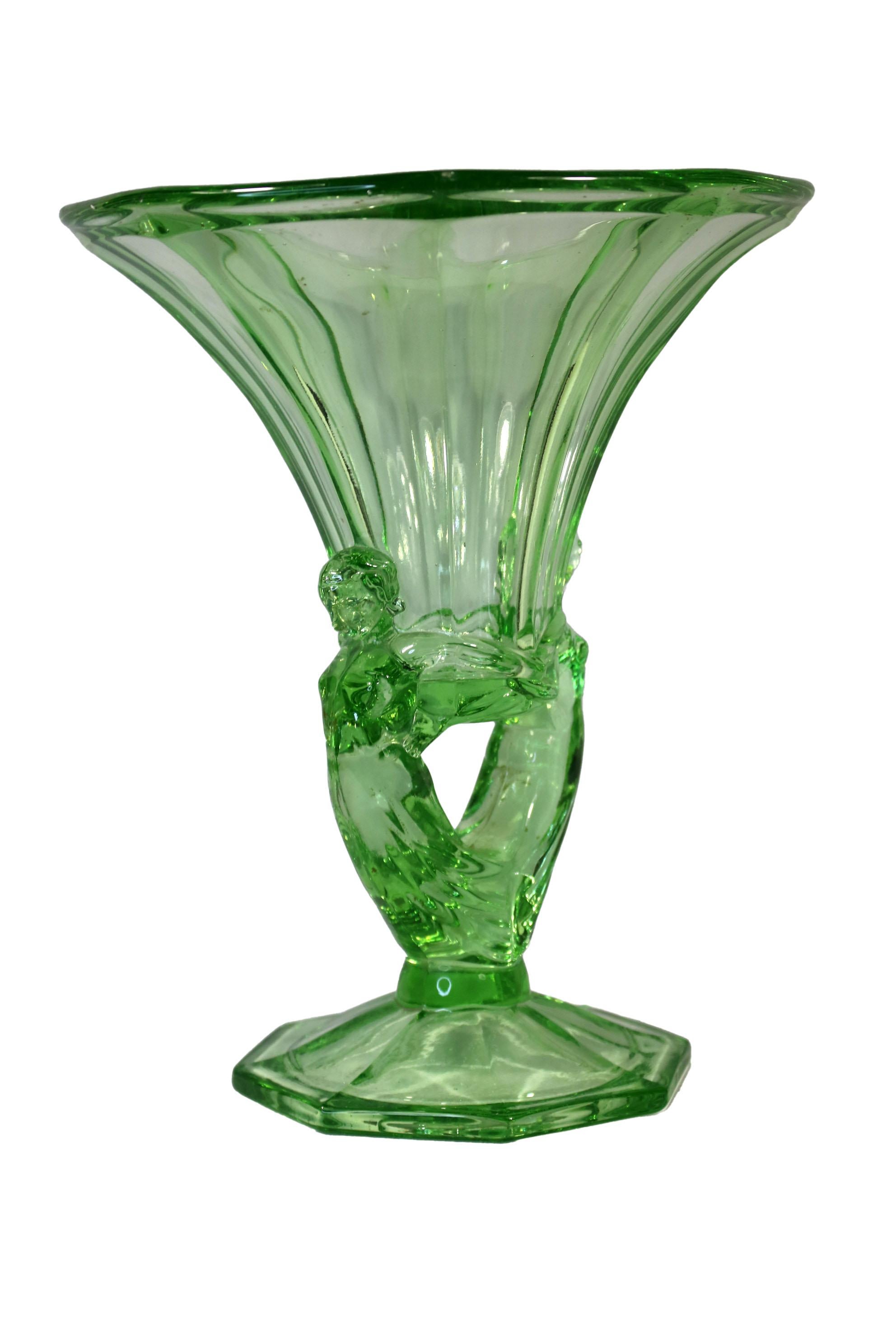 Vase From The Secession Period In Good Condition For Sale In Lučenec, SK