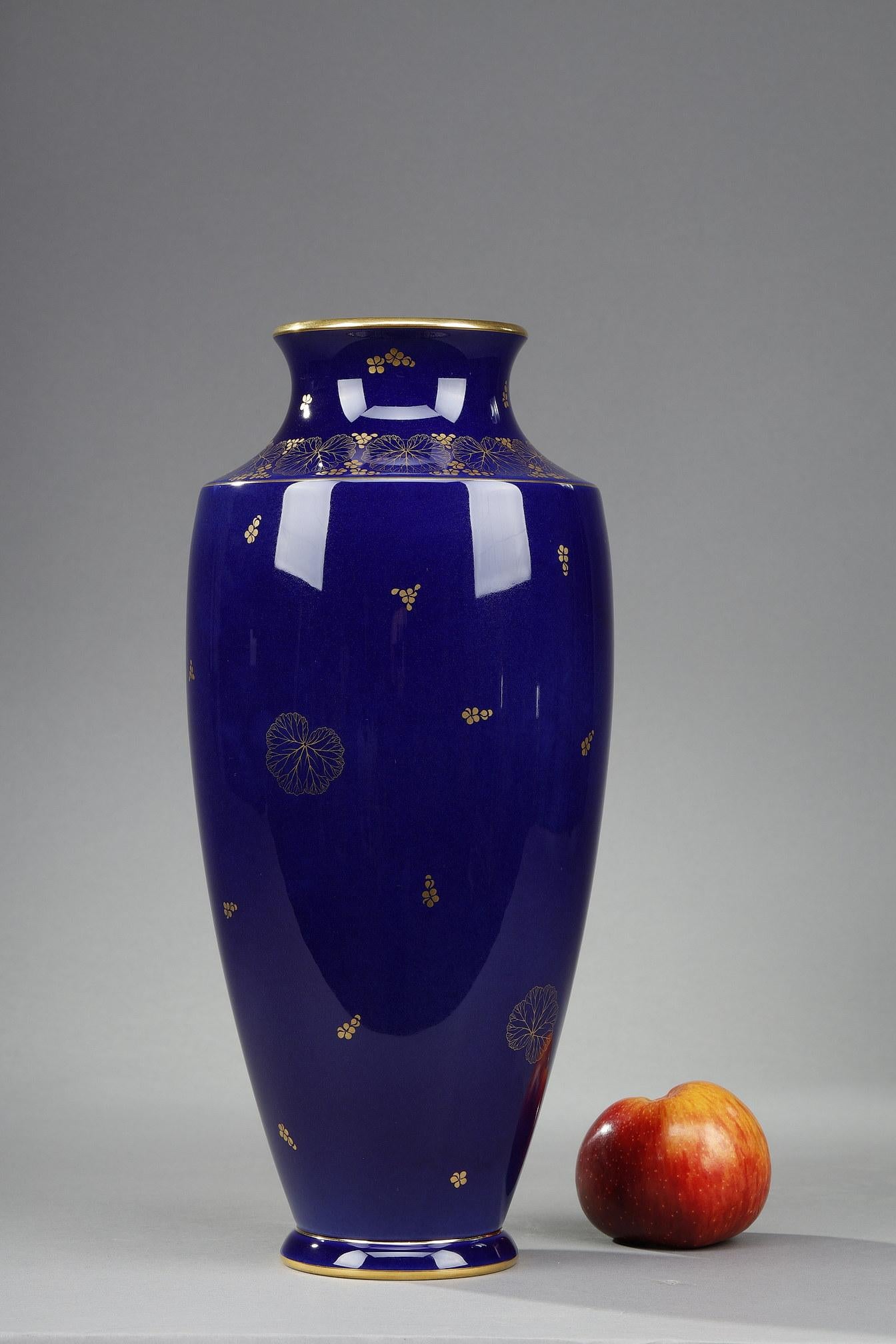 Vase Frome the Manufacture de Sèvres with Geranium Decoration In Good Condition In Paris, FR