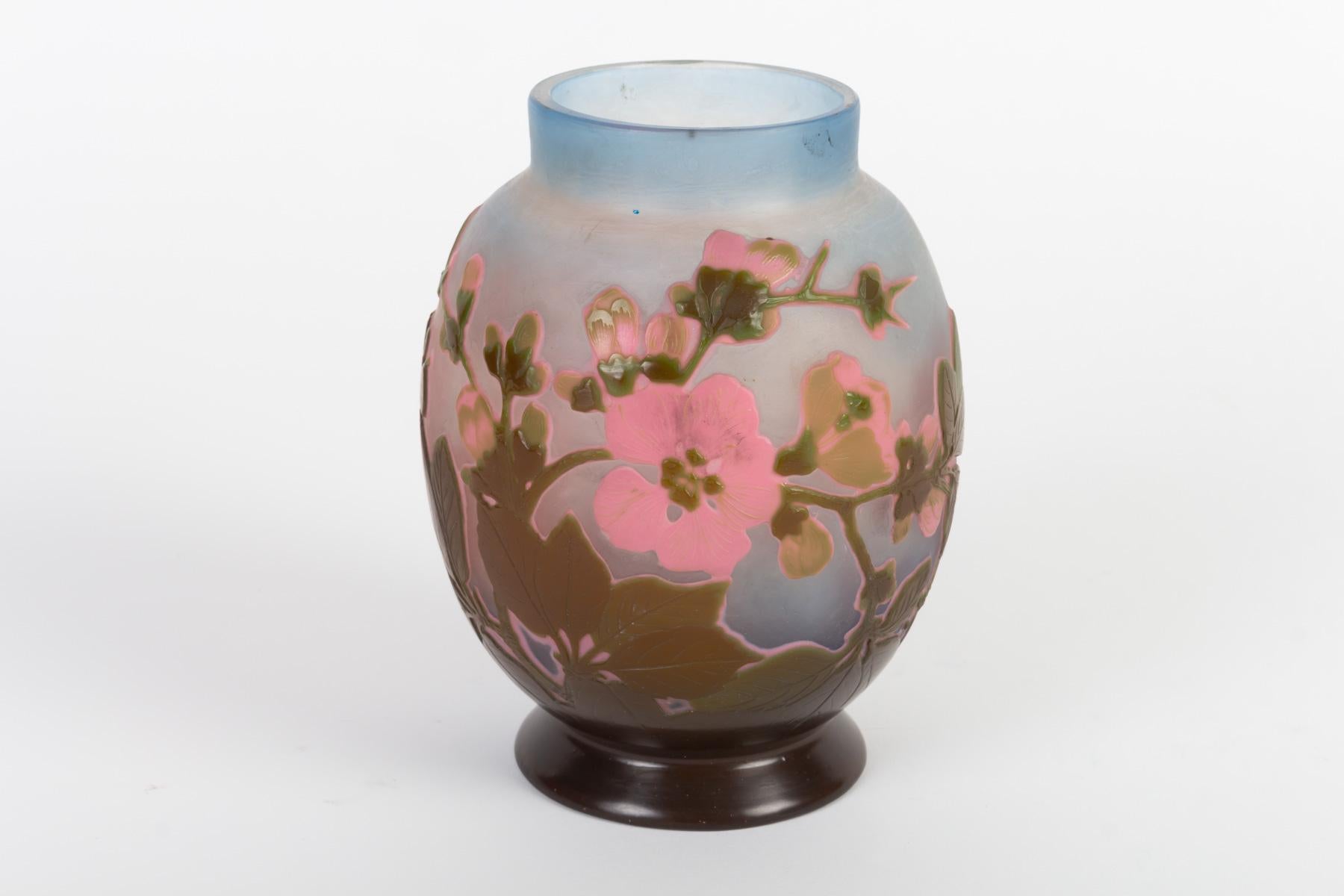 Art Nouveau Vase Gallée, Decors 