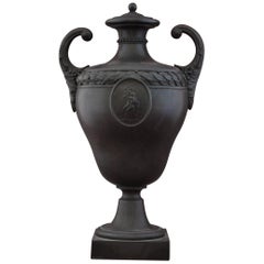 Vase in Black Basalt, Wedgwood & Bentley, circa 1773