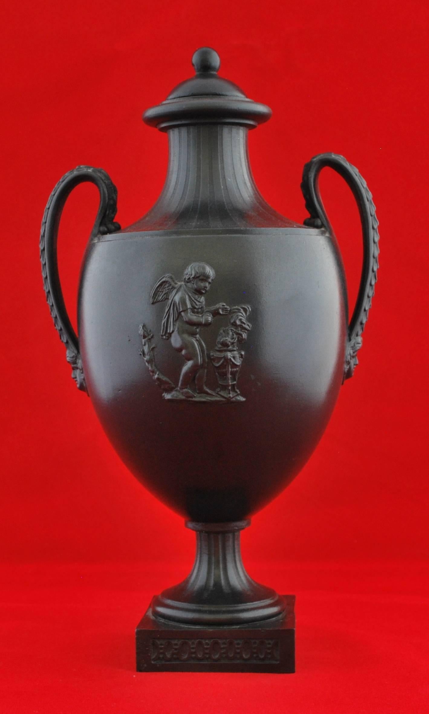 wedgwood black basalt vase