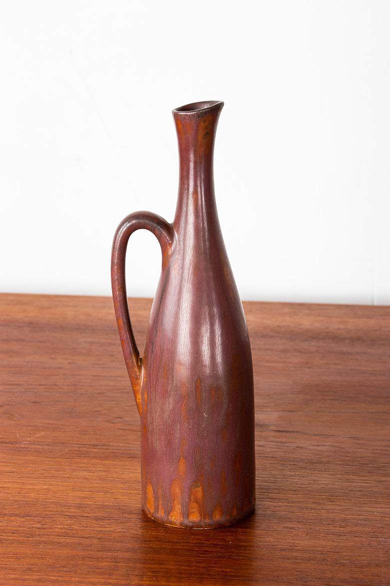 Scandinave moderne Vase en céramique émaillée brune de Gunnar Nylund pour Rörstrand Suède 1960. en vente