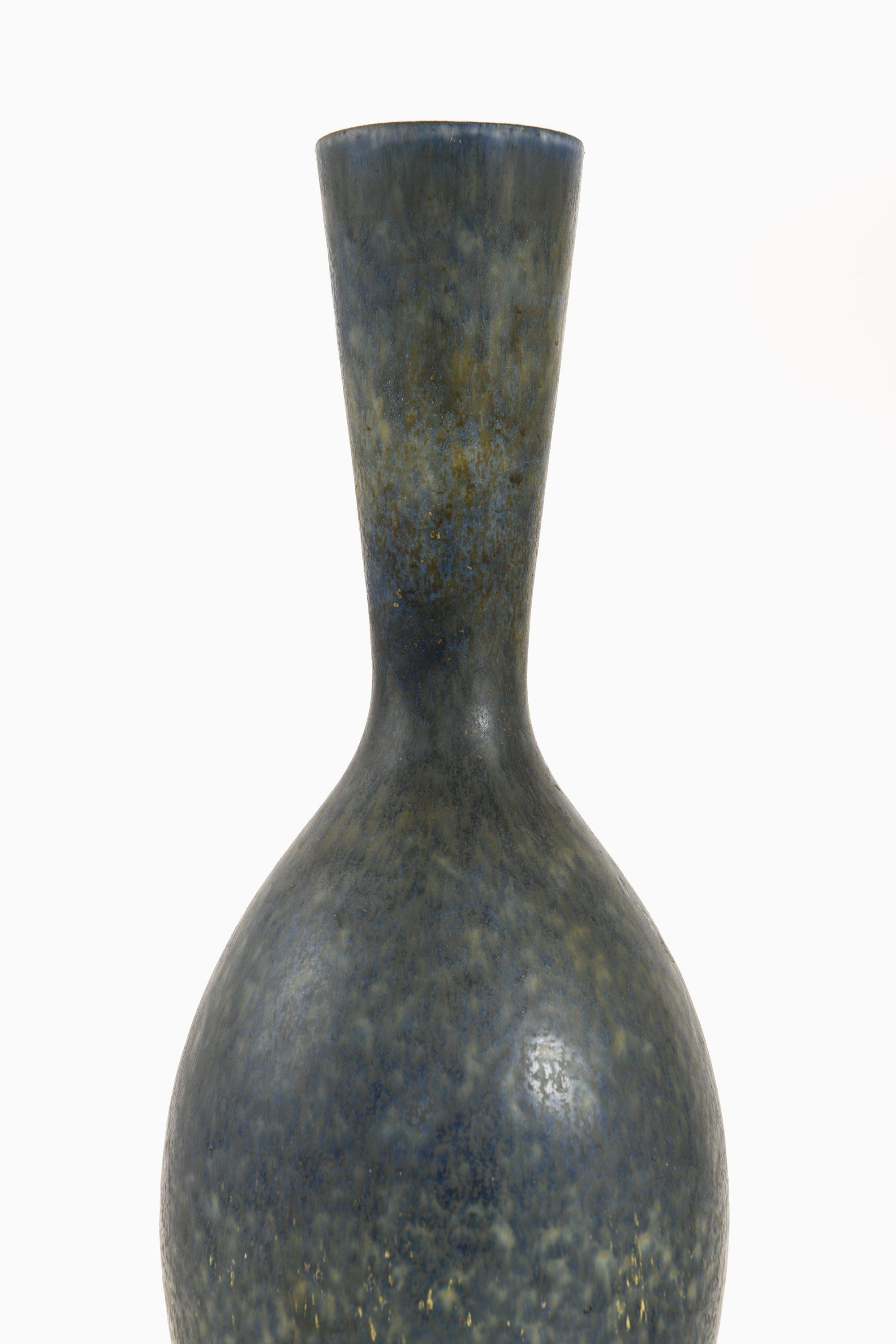 Scandinavian Modern Vase in Ceramic by Carl-Harry Stålhane, 1960's Rörstrand For Sale