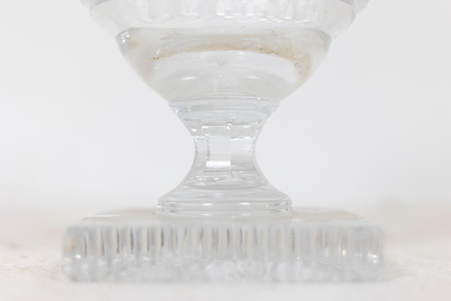20th Century Vase in Crystal in Medici Shaped, Twentieth Century For Sale